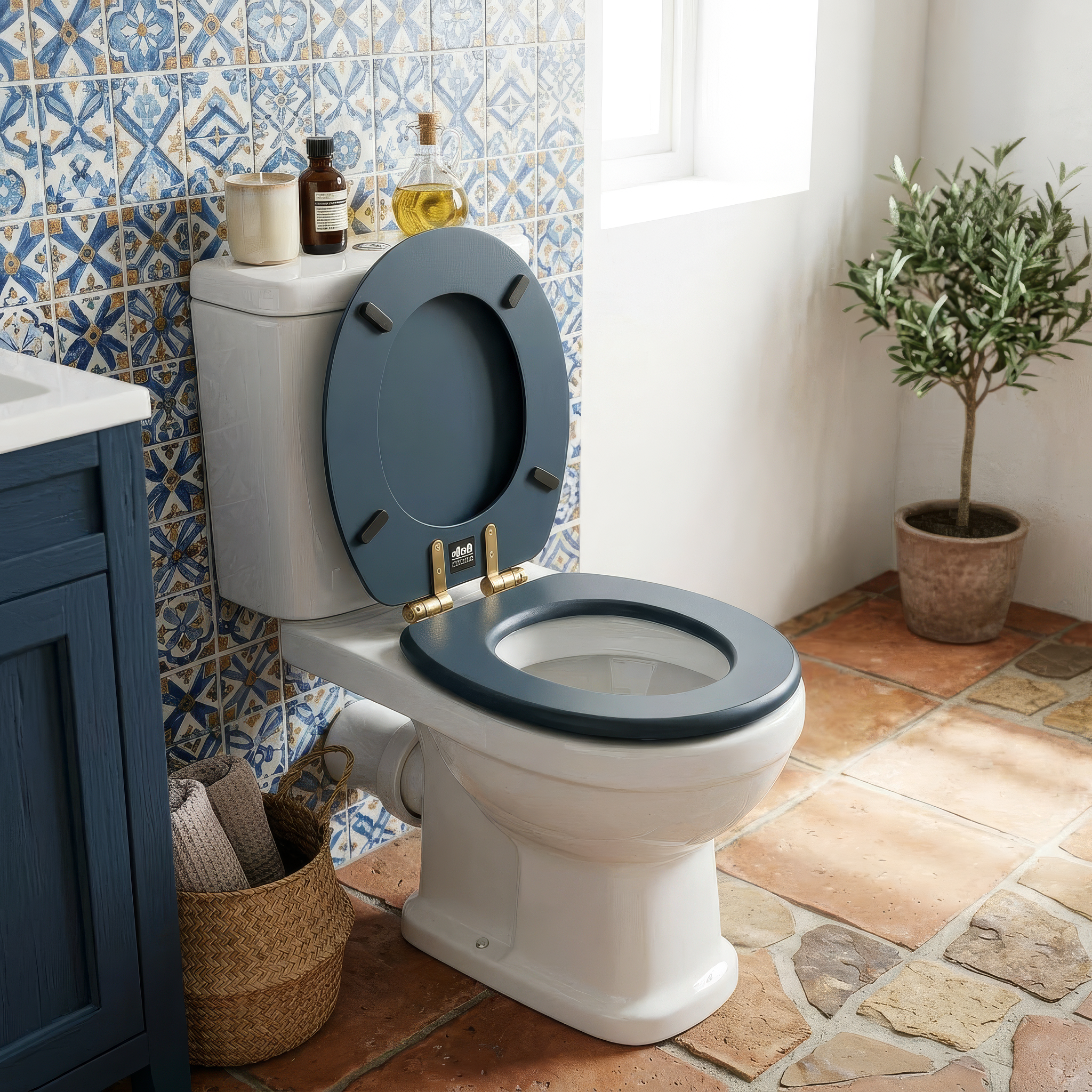Wooden Soft Close Toilet Seat - Blue/Gold