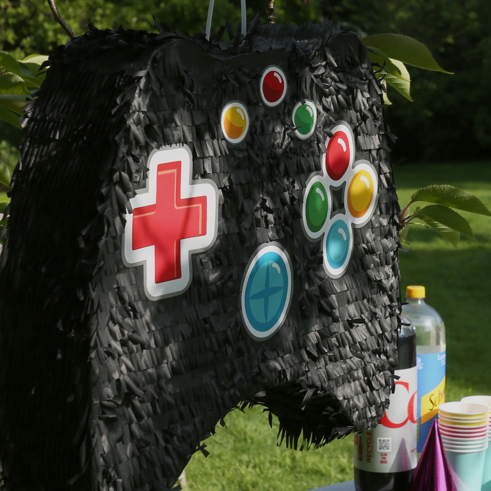 2pc Game Controller Pinata Set with Blindfold