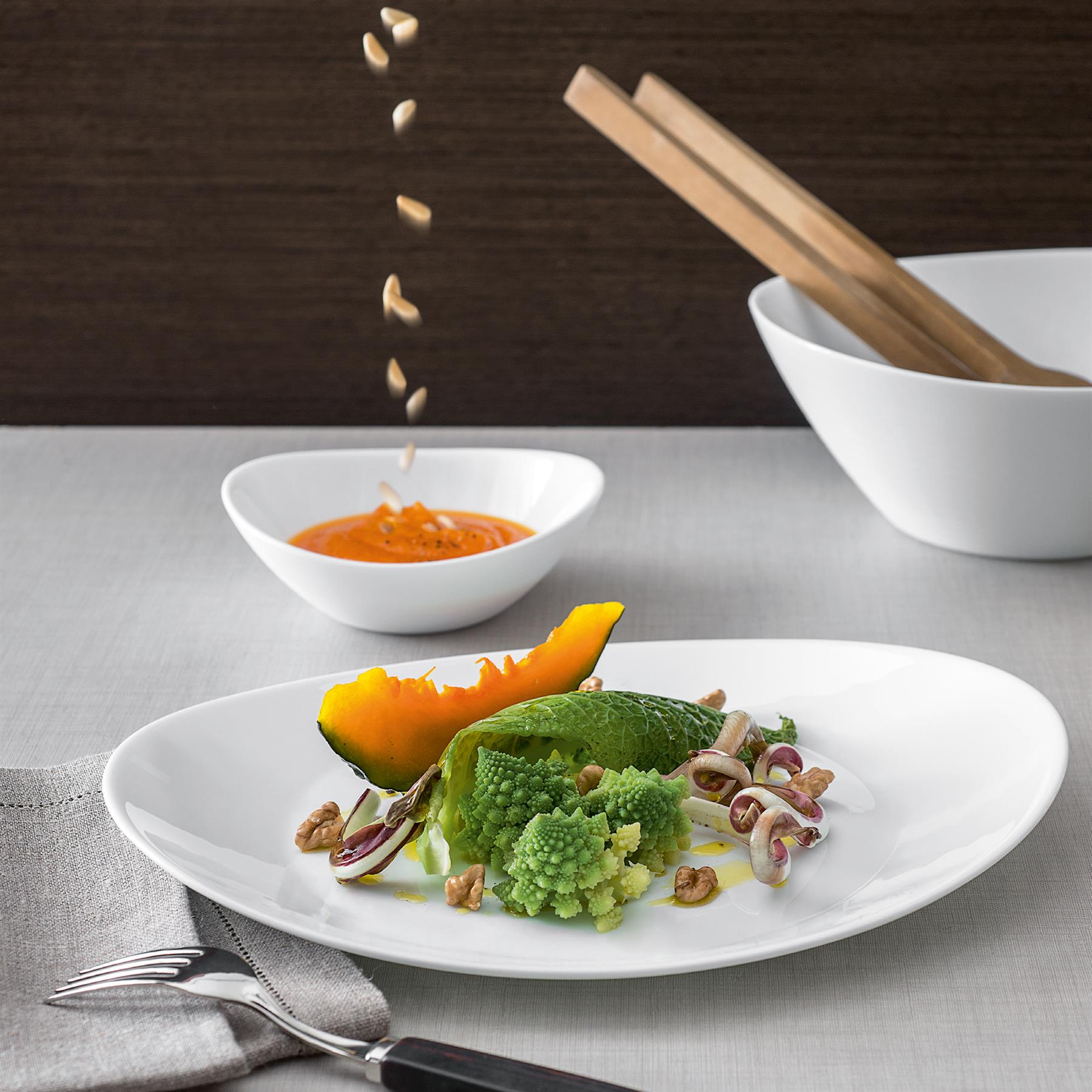 White 25cm Prometeo Oval Glass Salad Bowl