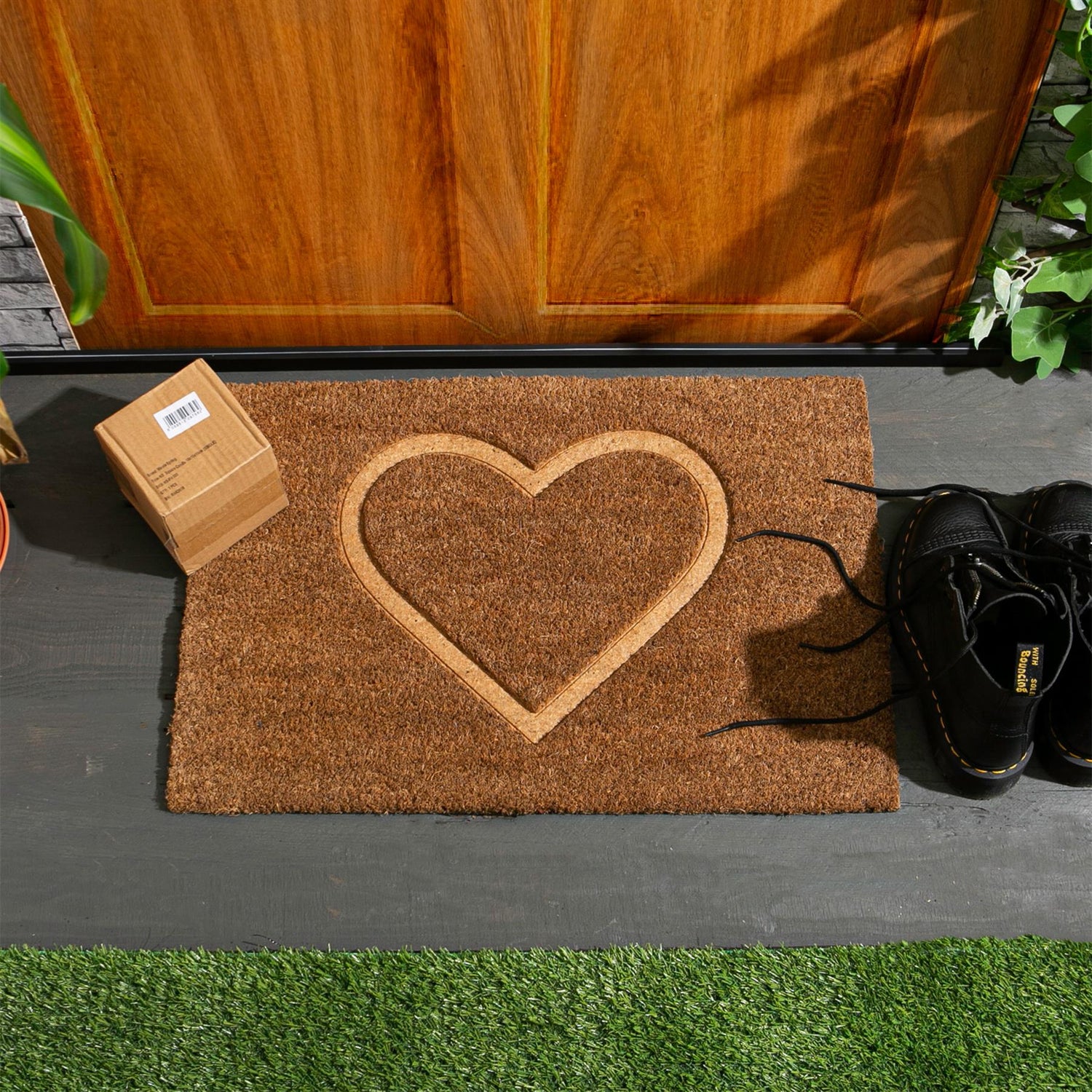Coir Door Mat - 60 x 40cm - Embossed Heart
