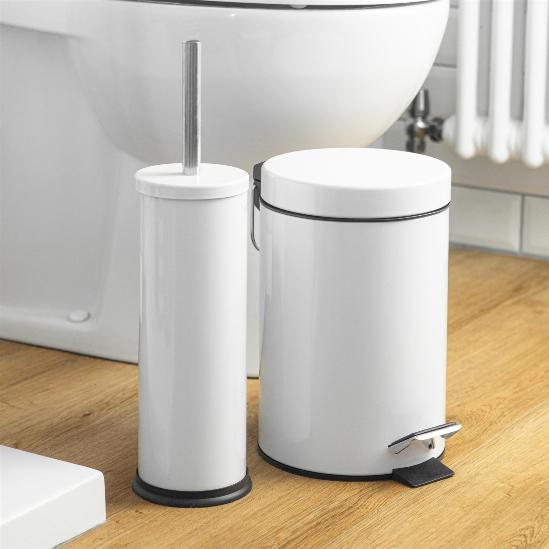 Harbour Housewares Bathroom Pedal Bin With Inner Bucket - White - 3L