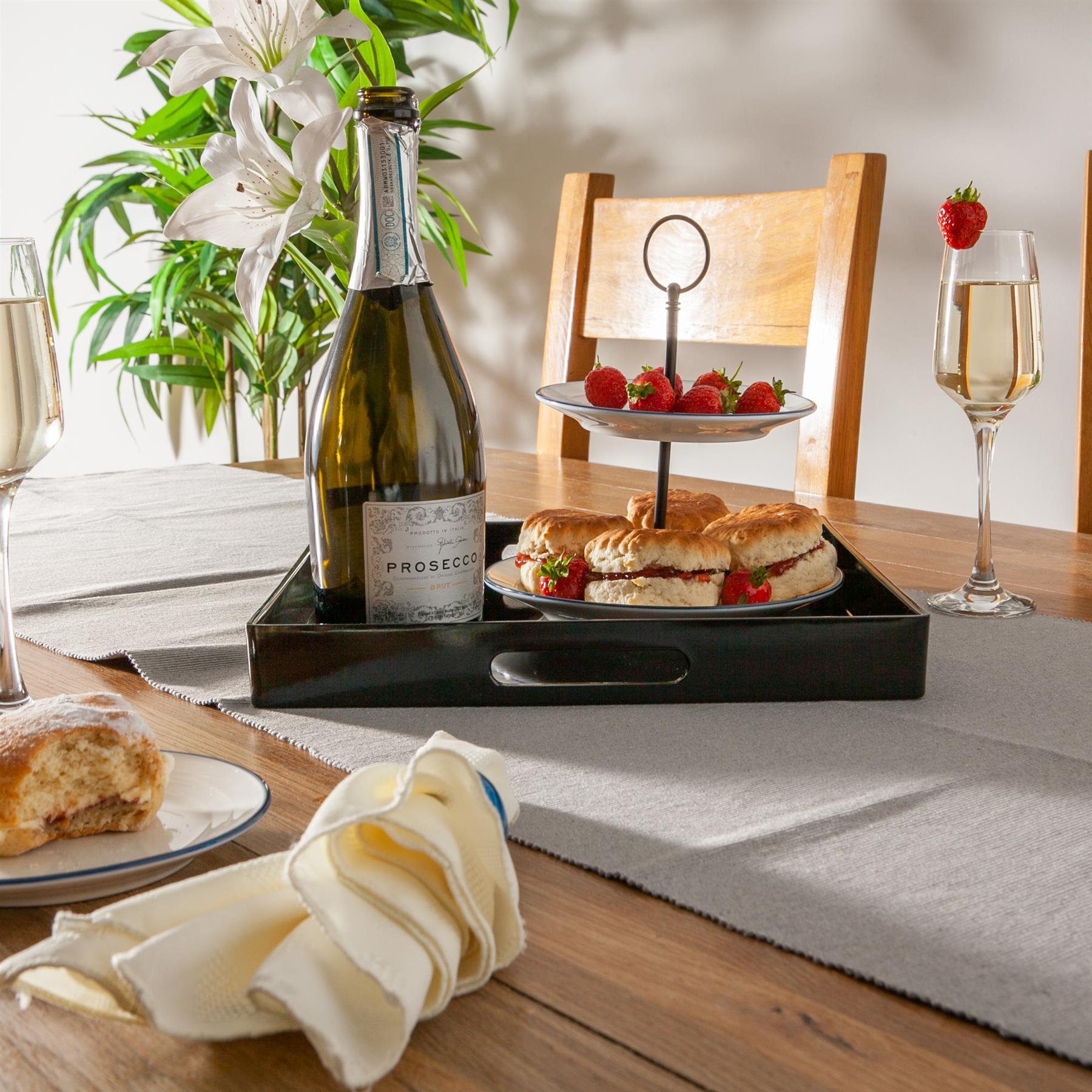 Square Serving Tray - Centre Piece - 33cm - Black