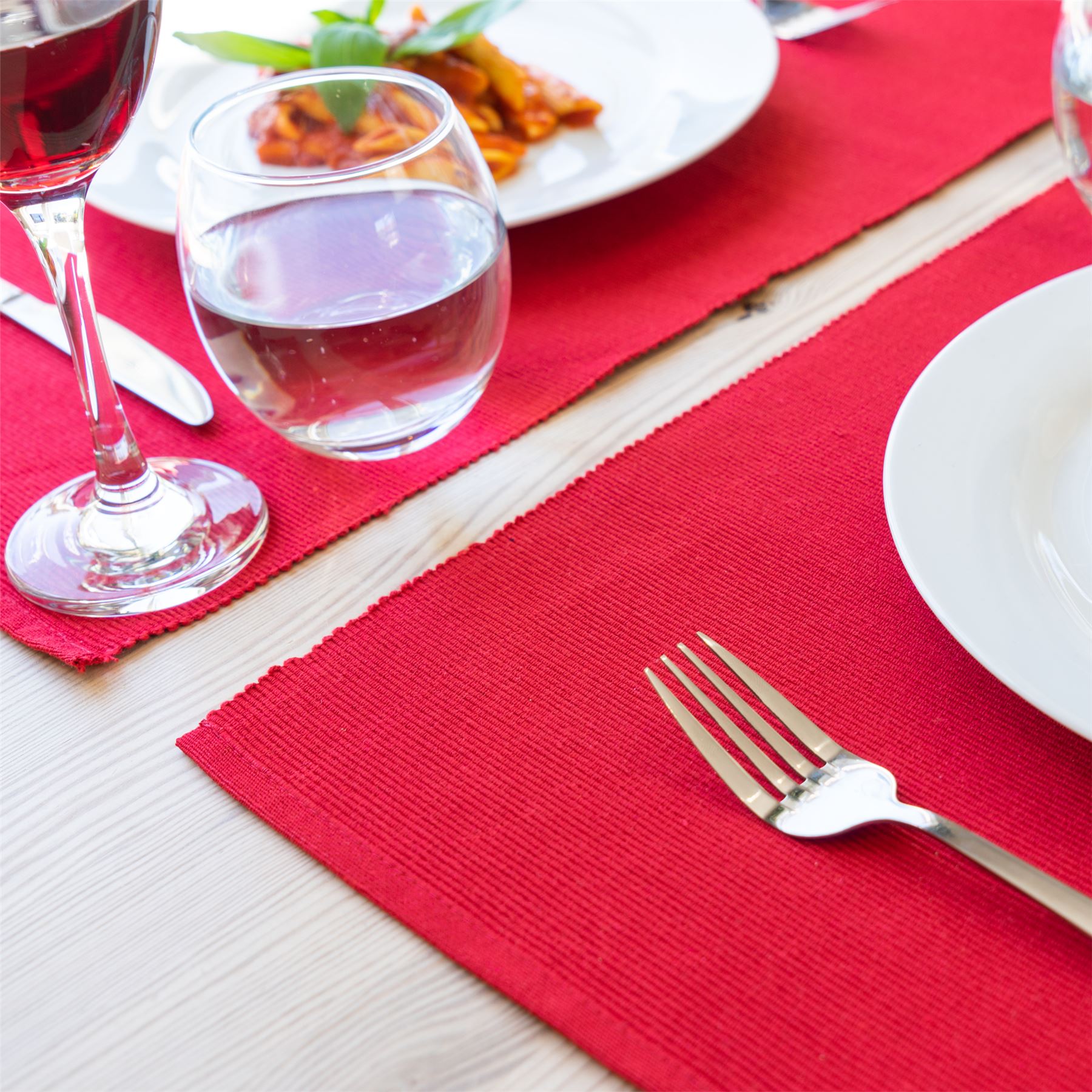 fabric table runners