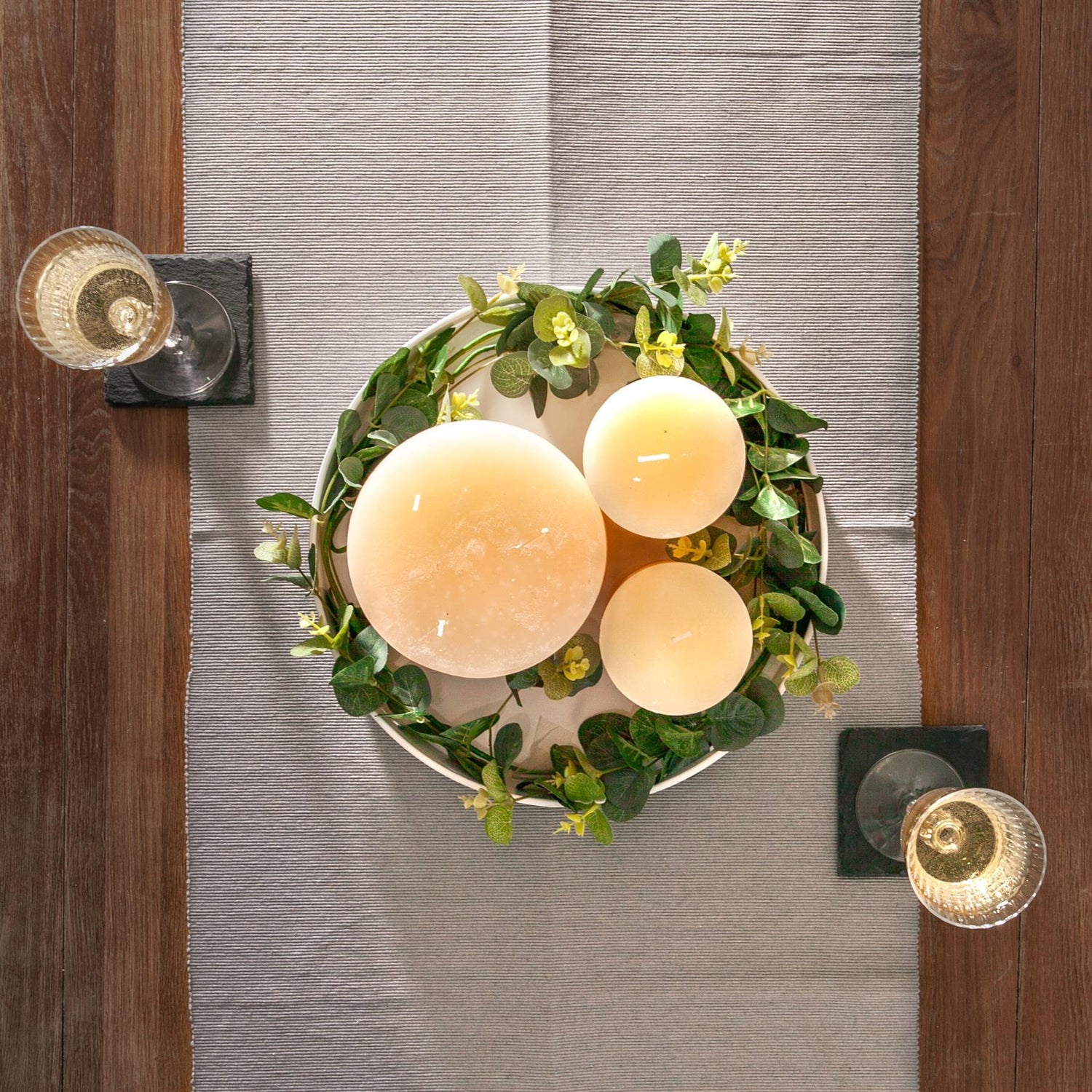 Round Serving Tray - Centre Piece - 33cm - White