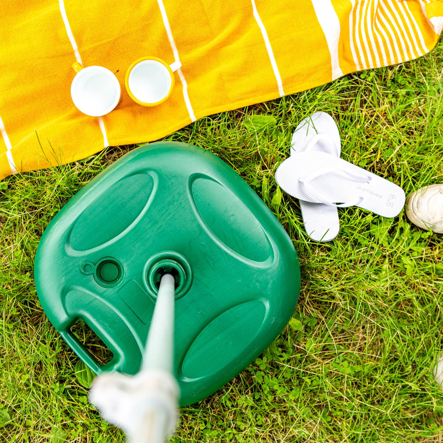 Plastic Fillable Parasol Base - 20 Litre - Green
