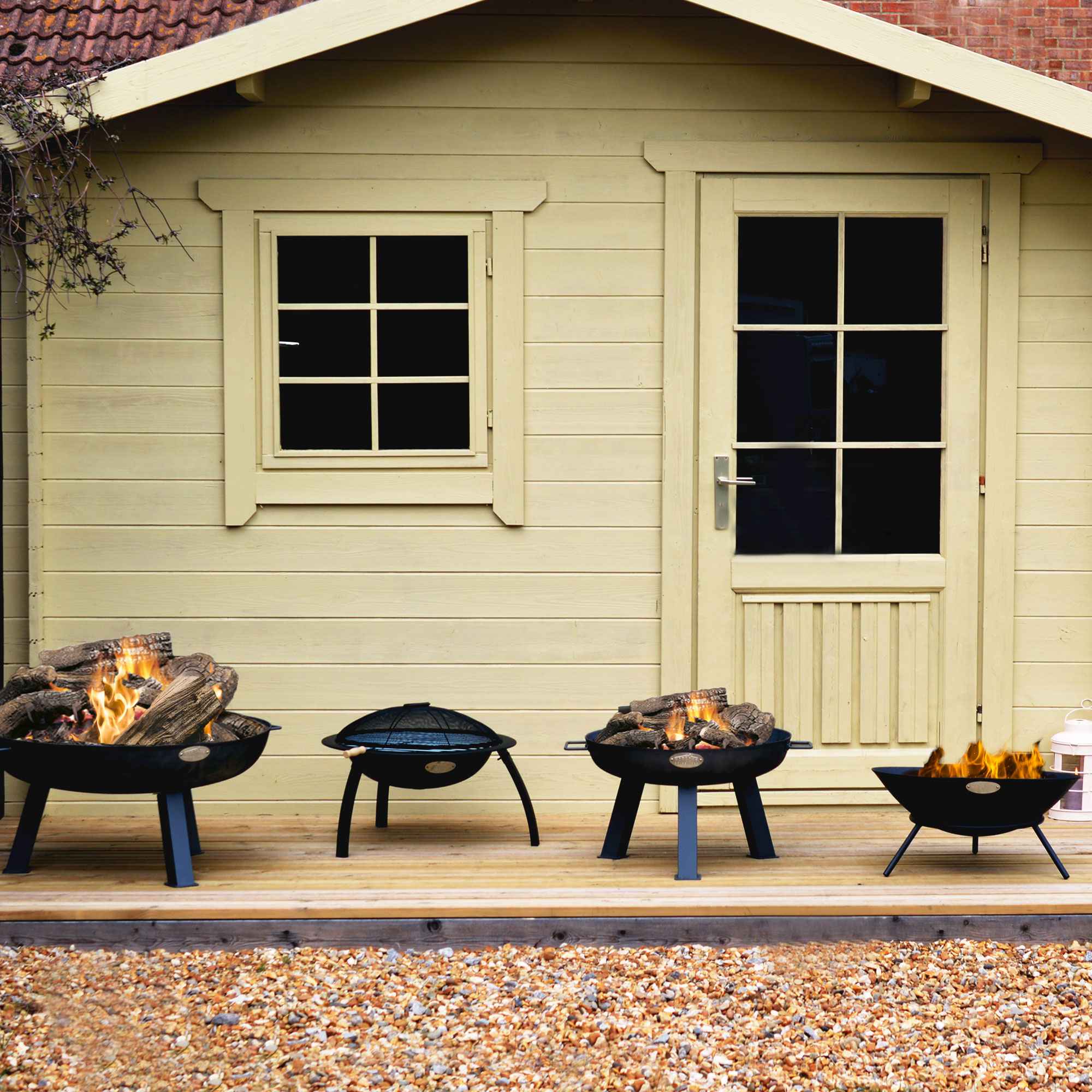 Harbour Housewares Classic Garden Fire Pit Burner - Diameter 56cm