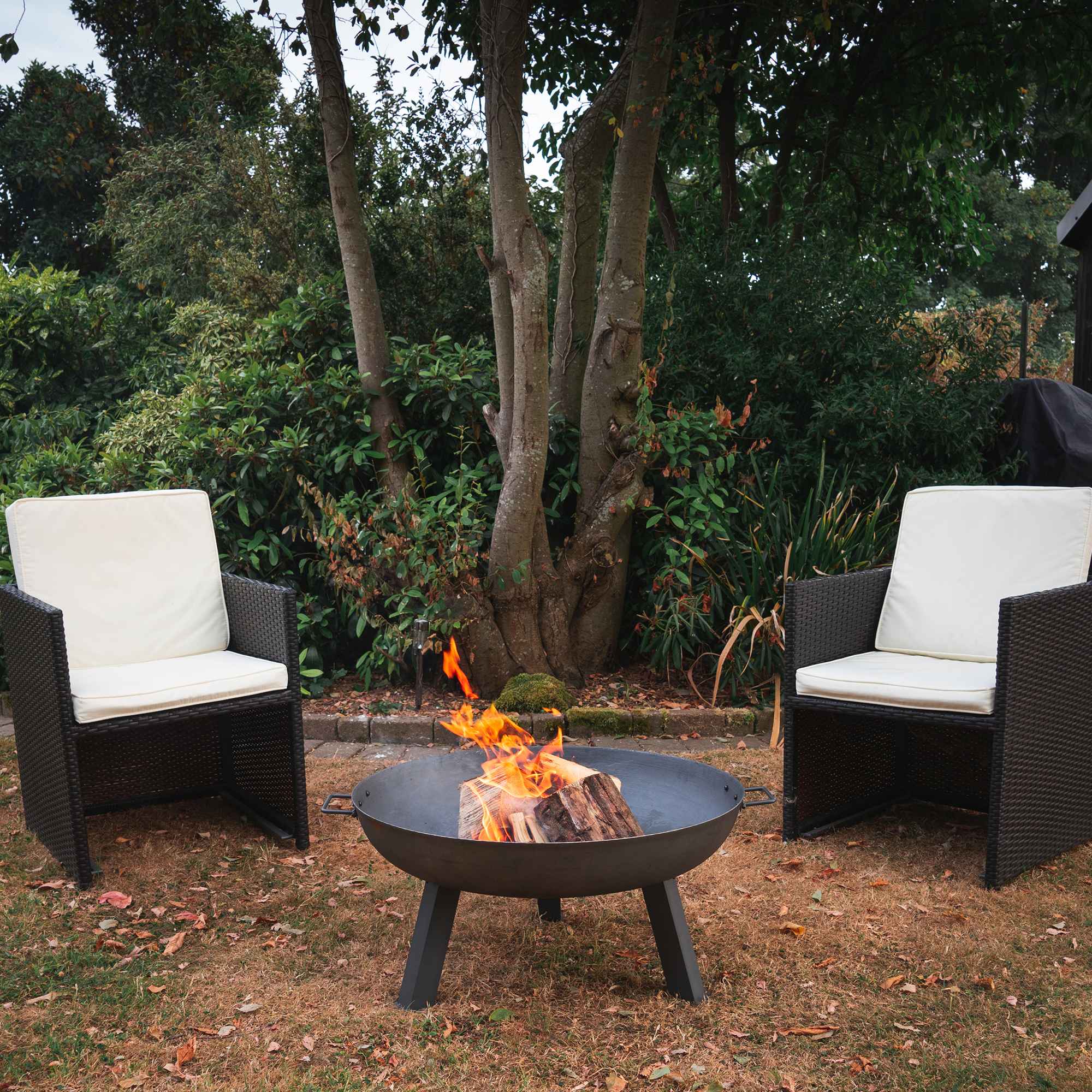 Harbour Housewares Cast Iron Garden Fire Pit Burner - 75cm Diameter