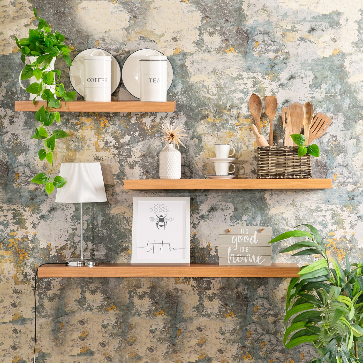 Harbour Housewares Large Rectangular Wooden Floating Wall Shelf - 120cm - Natural Beech
