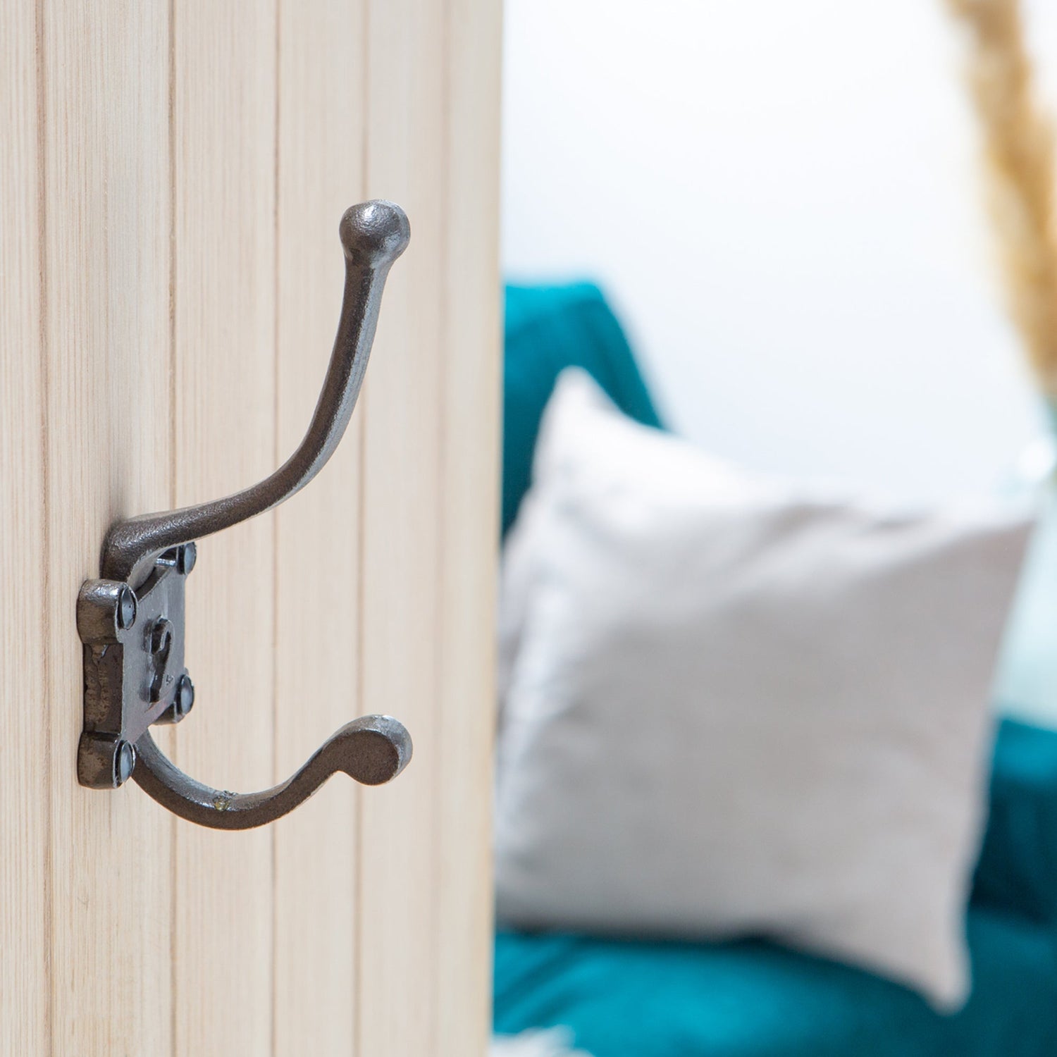 Number 2 Cast Iron 50 x 115mm Double Wall Hook