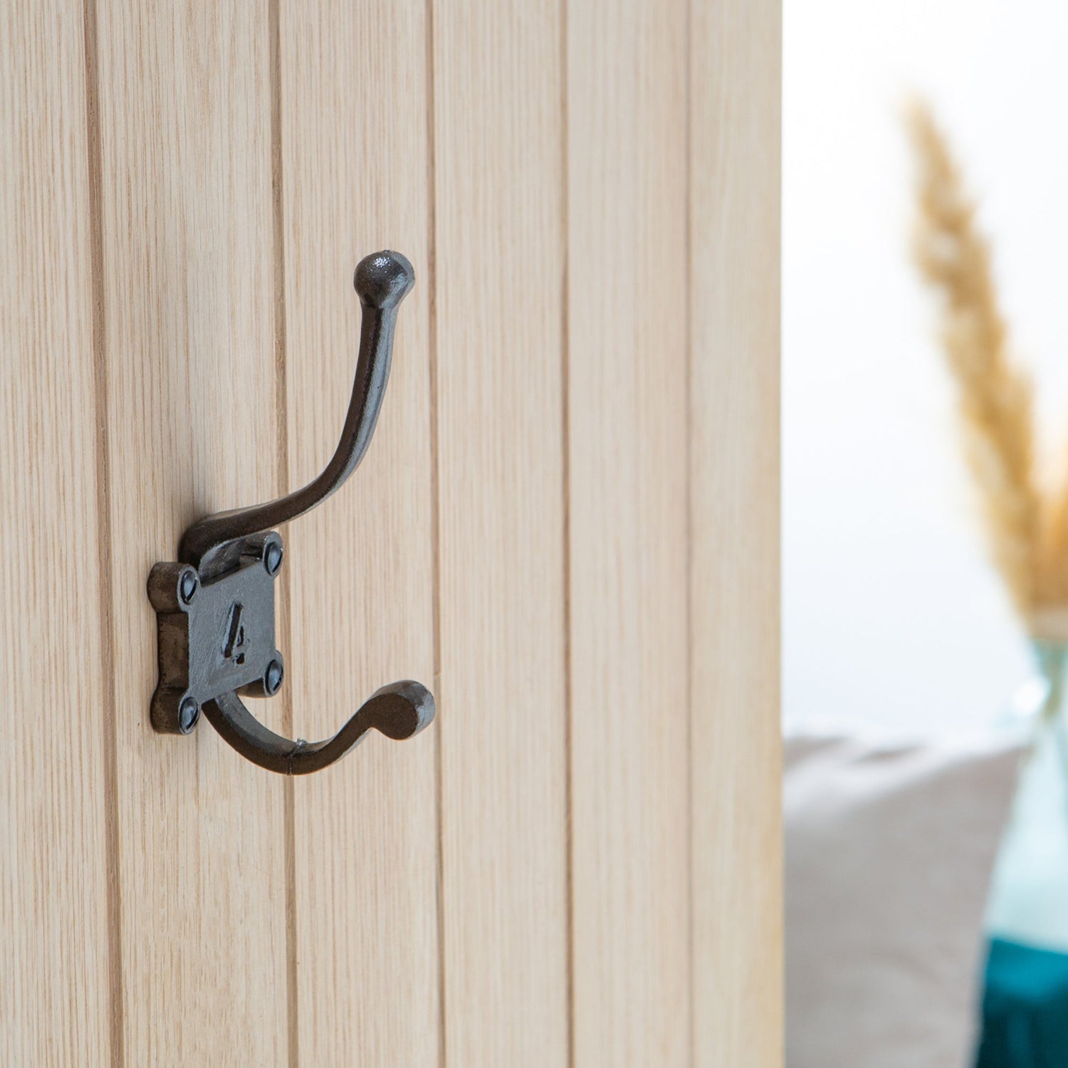 Number 4 Cast Iron 50 x 115mm Double Wall Hook