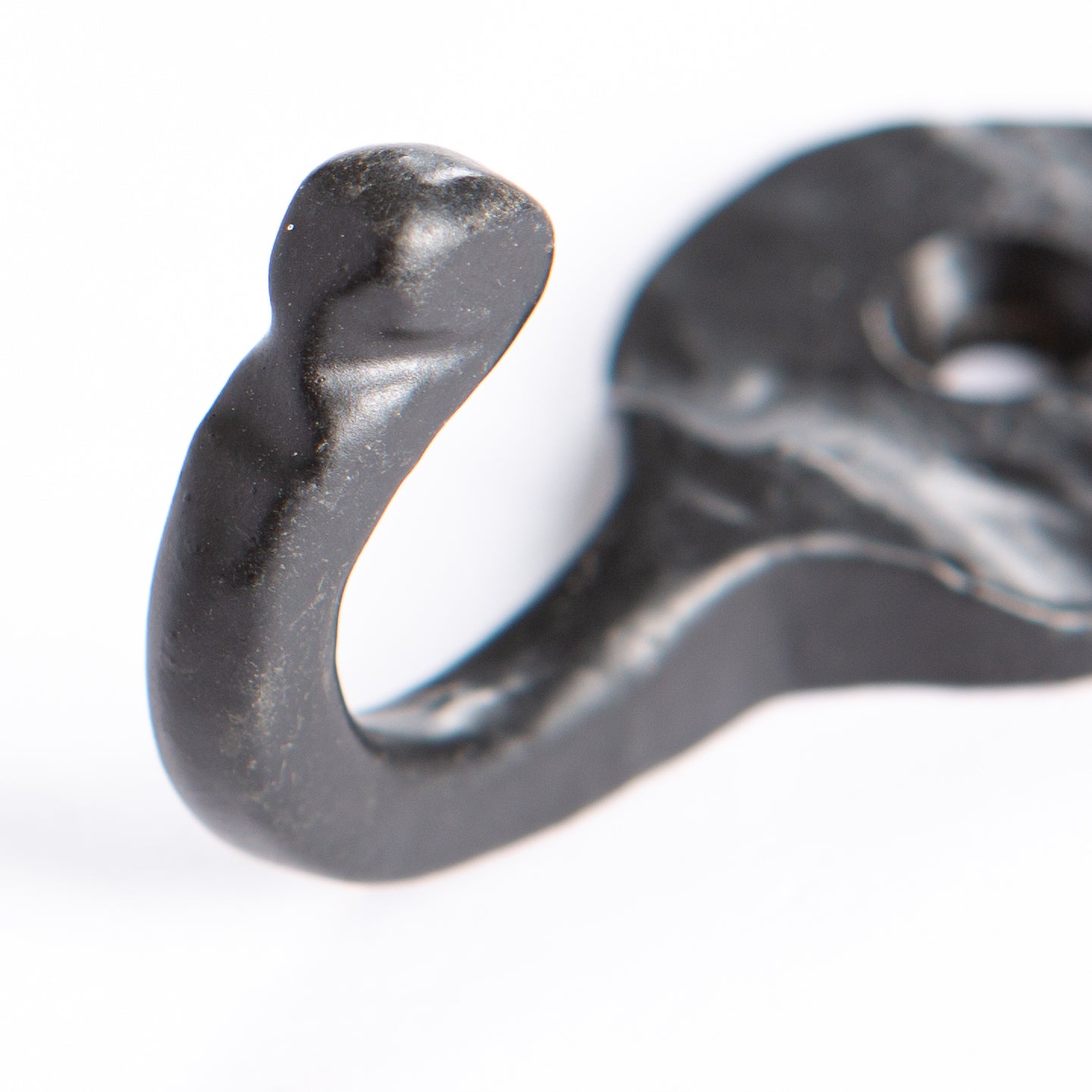 Hammered Round Plate Single Hook - W25mm x H45mm - Black