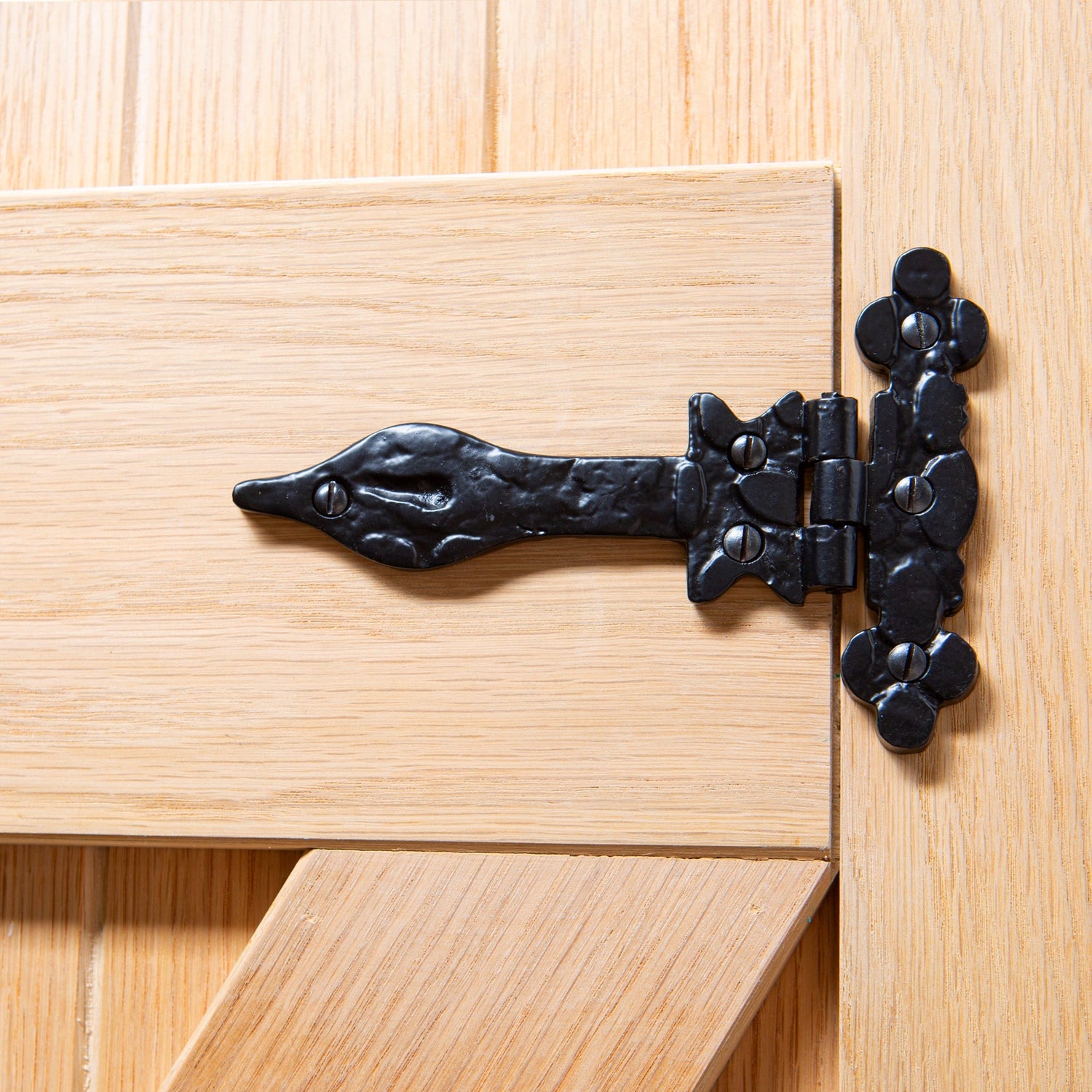 155mm Black Ornate T-Hinge