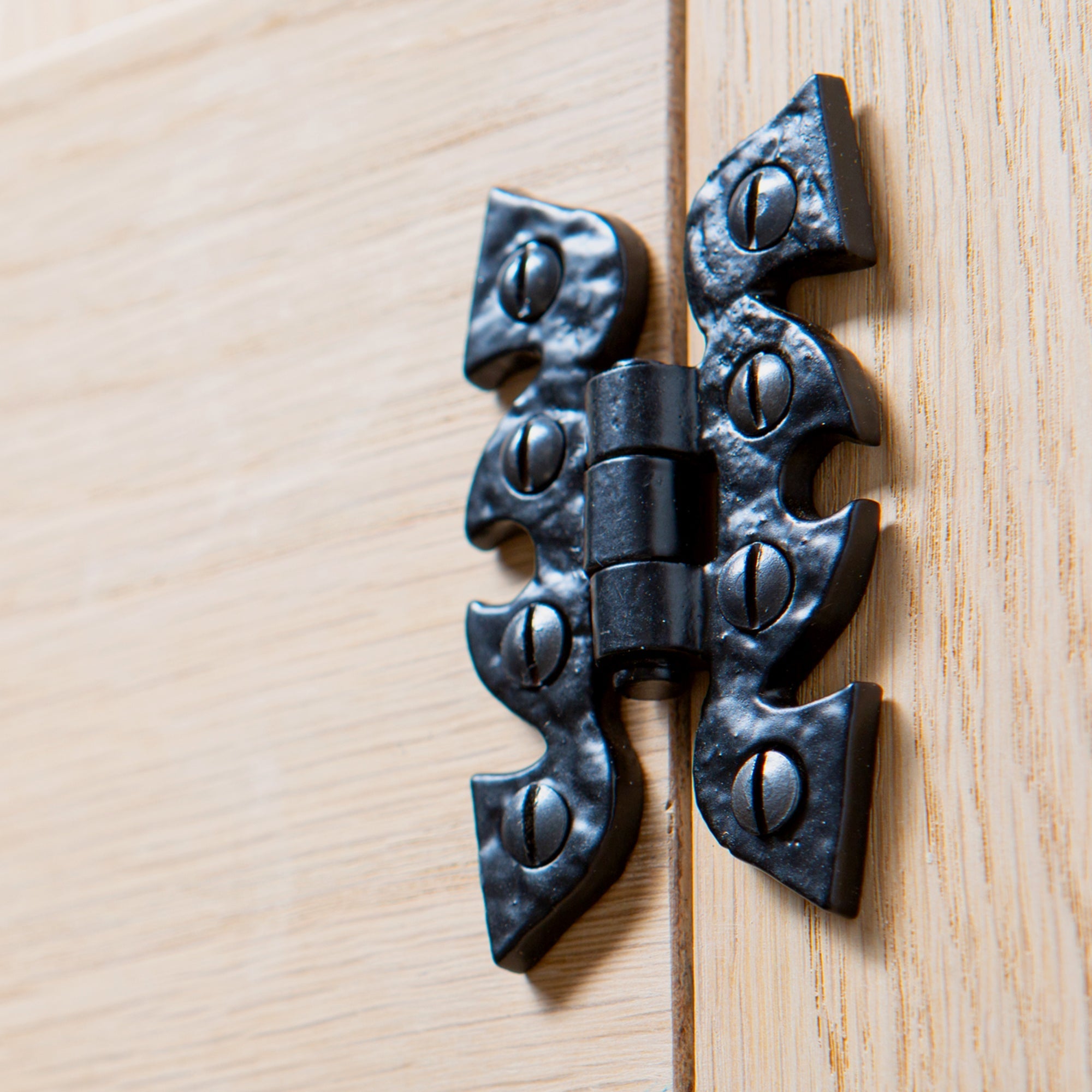 75mm Black Ornate Cabinet Hinge