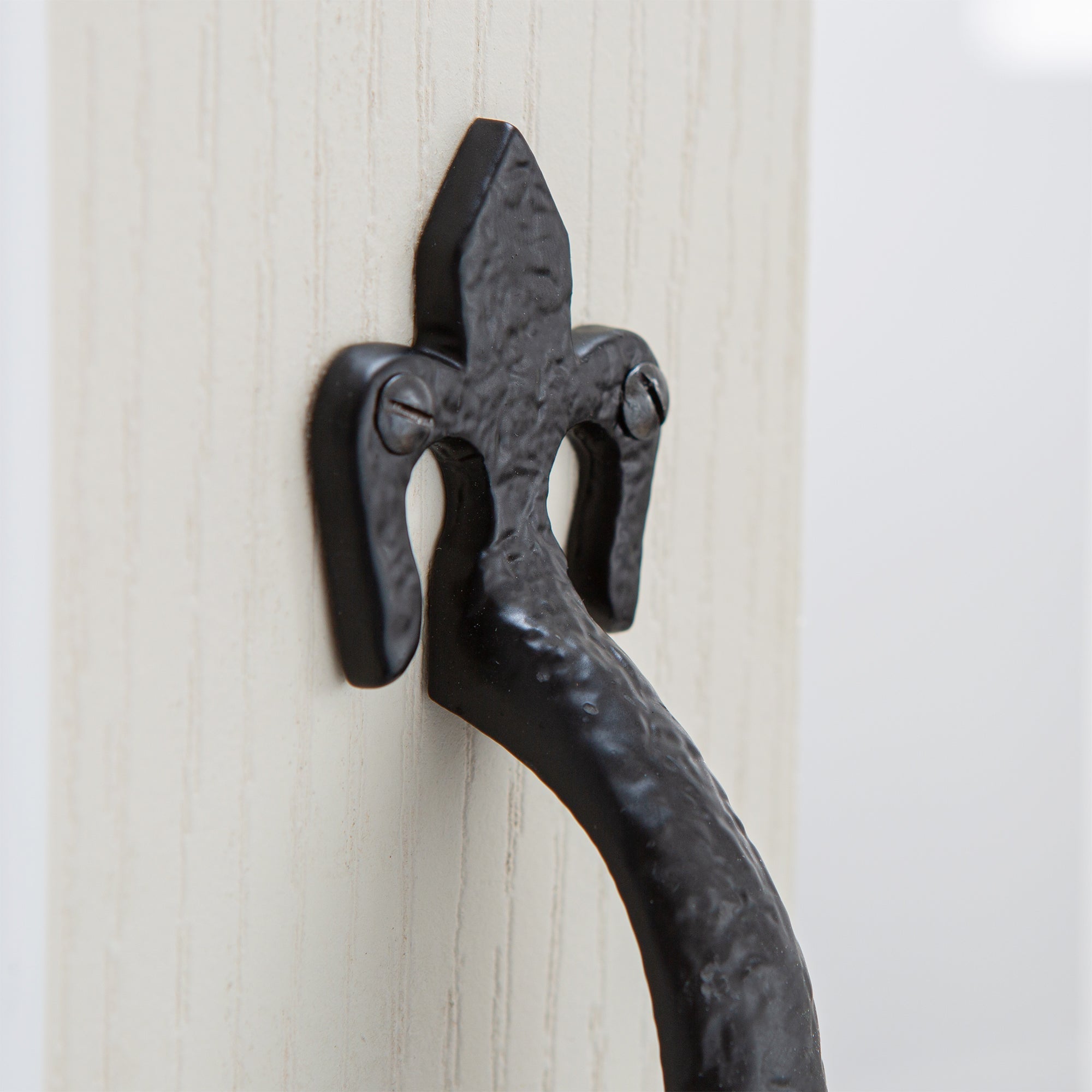 200mm Black Rustic Fleur De Lis Door Handle