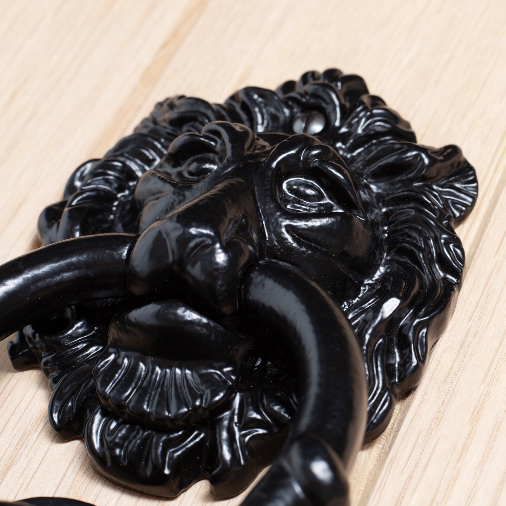 Lion Head Door Knocker - H150mm - Black