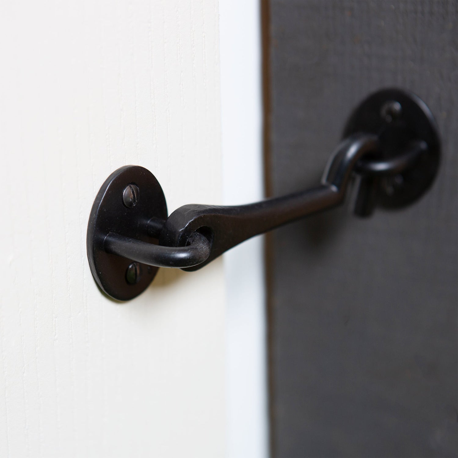 125mm Black Rustic Cabin Hook and Eye
