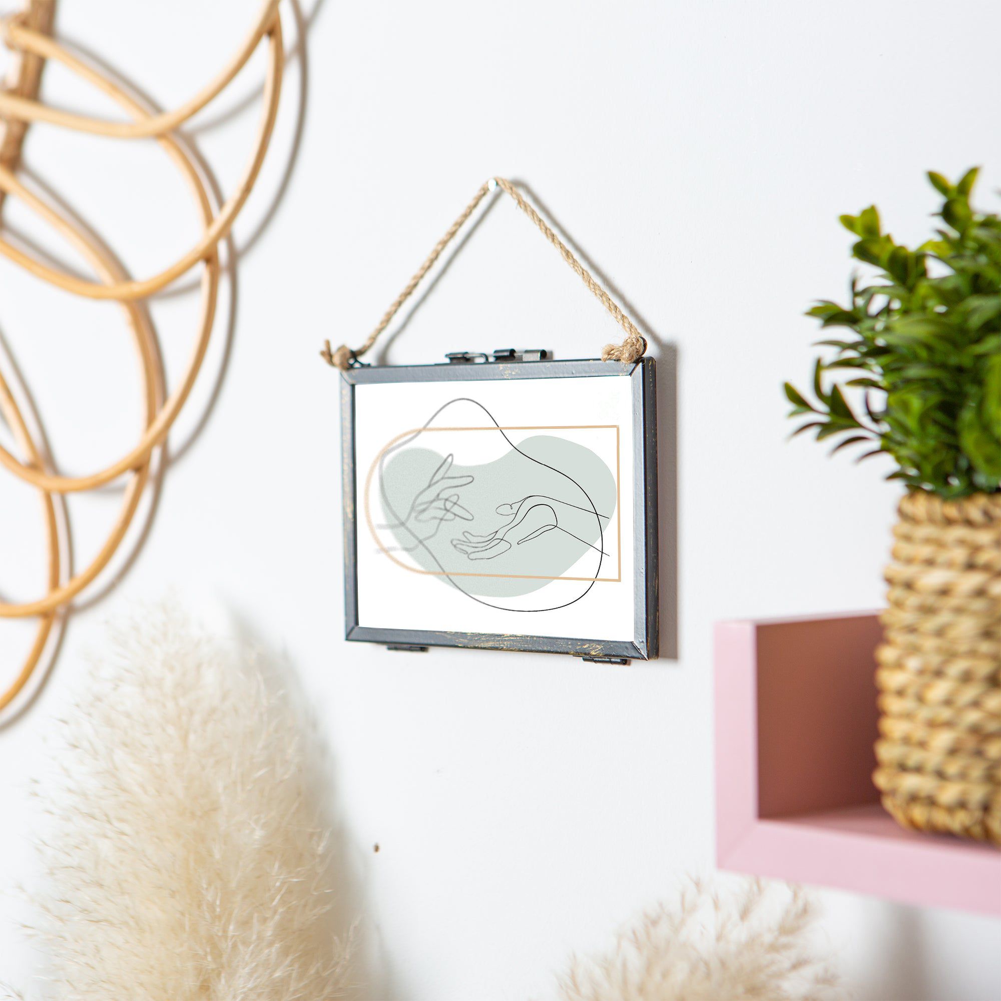 6" x 4" Black Hanging Metal Photo Frame - by Nicola Spring