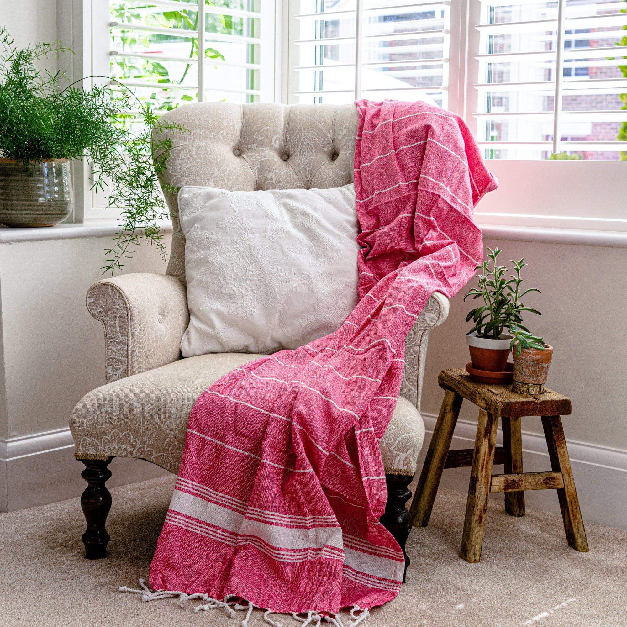 Nicola Spring Turkish Beach Towel - Pink