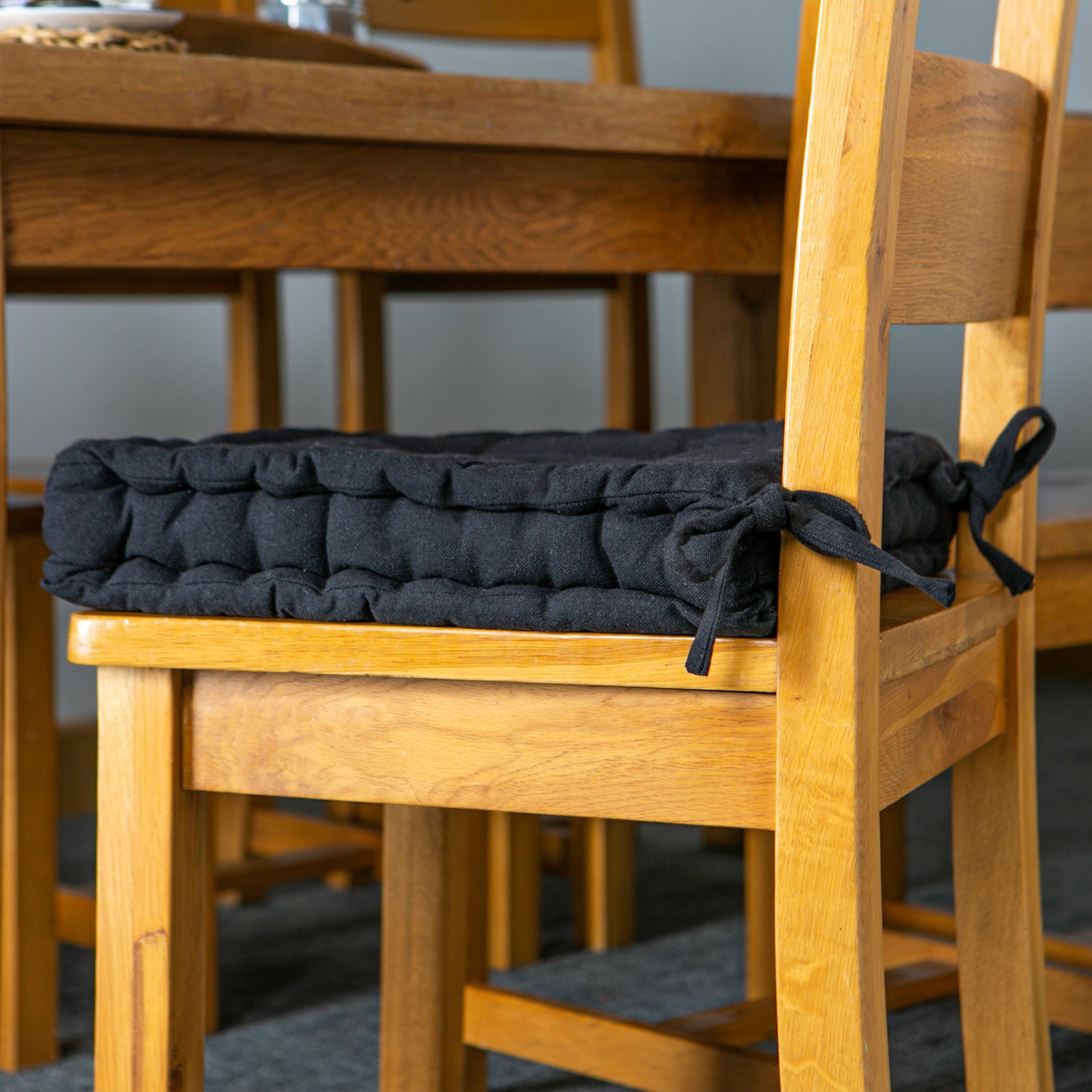 Nicola Spring French Mattress Dining Chair Cushion - Black