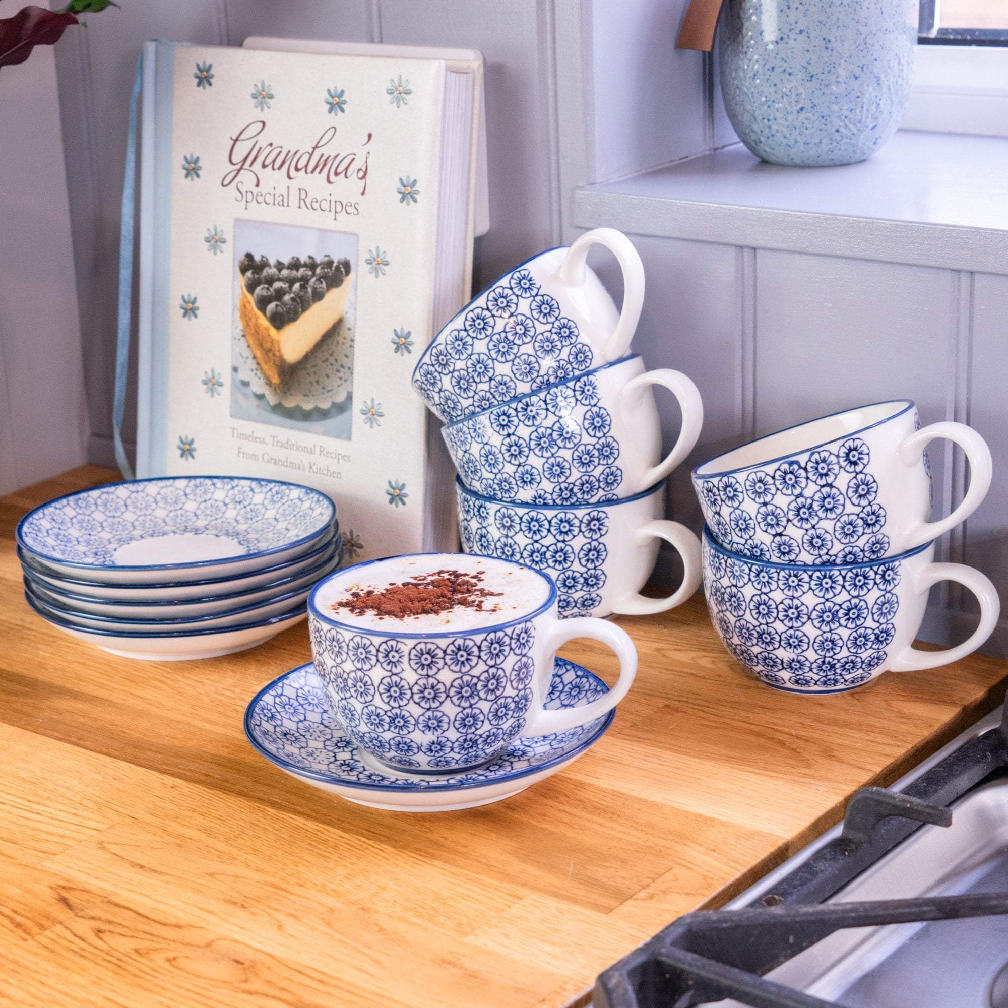 Nicola Spring Japanese Printed Patterned Crockery Plates