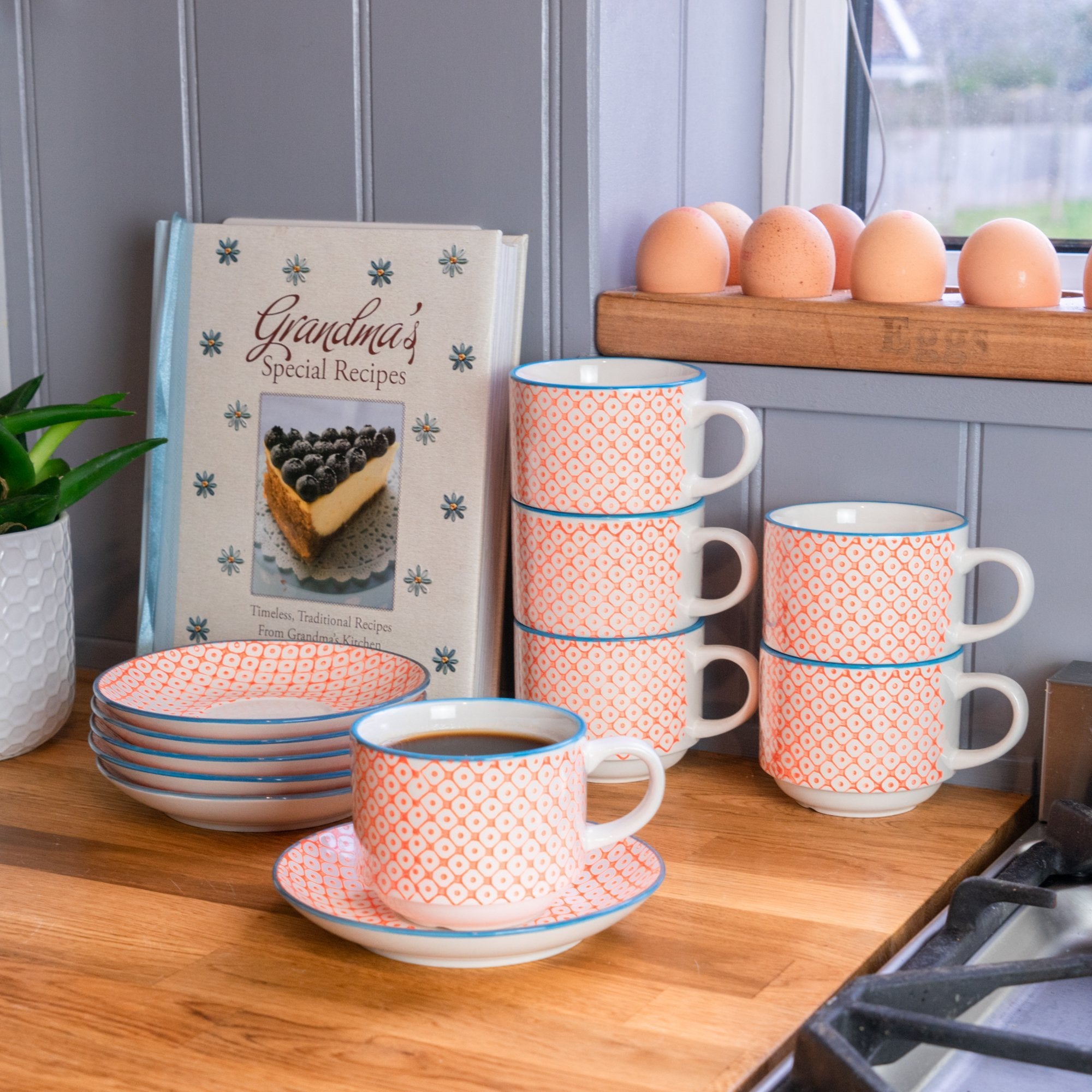 Nicola Spring Handmade Crockery Gifts