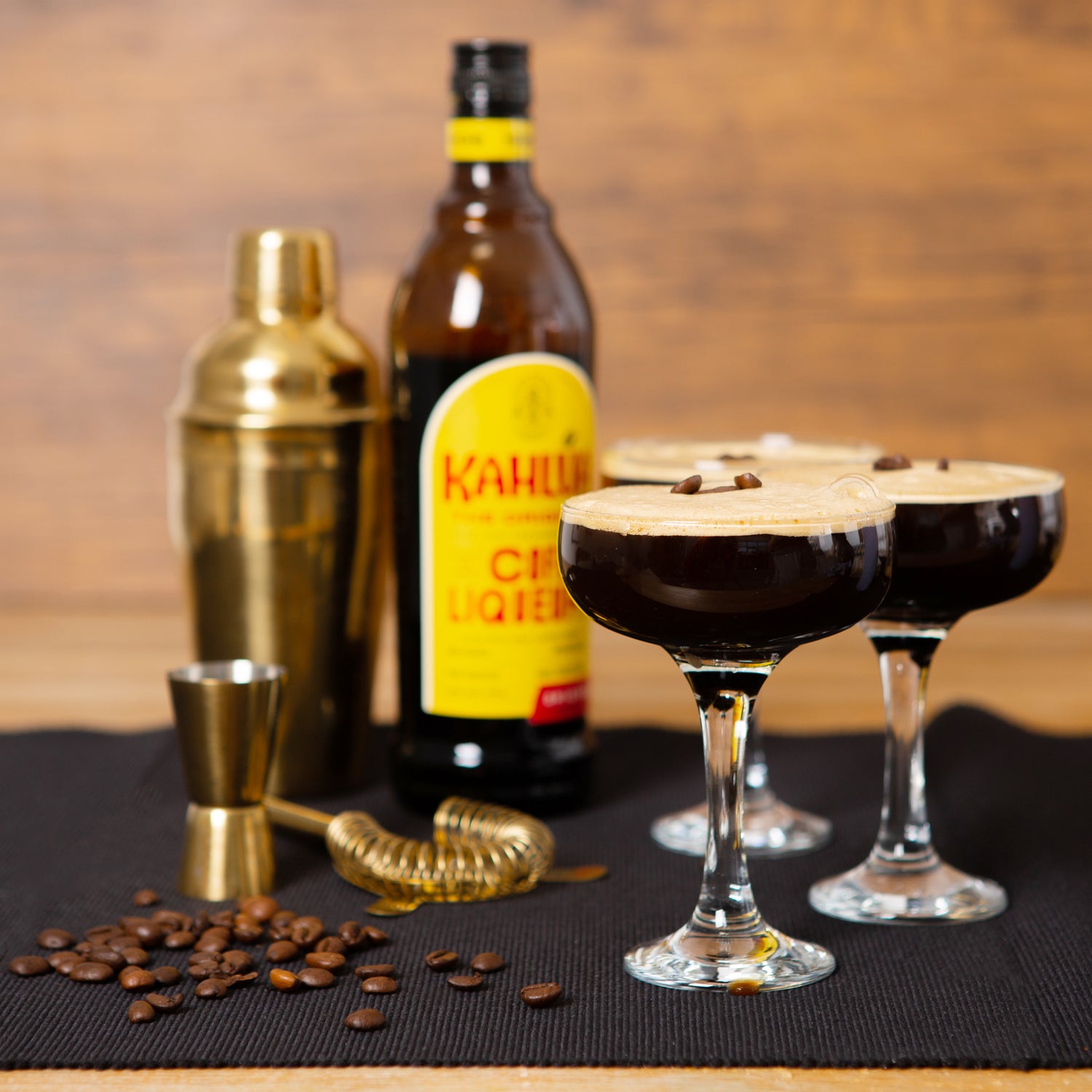 Rink Drink Vintage Glass Champagne Coupe Saucer - 235ml