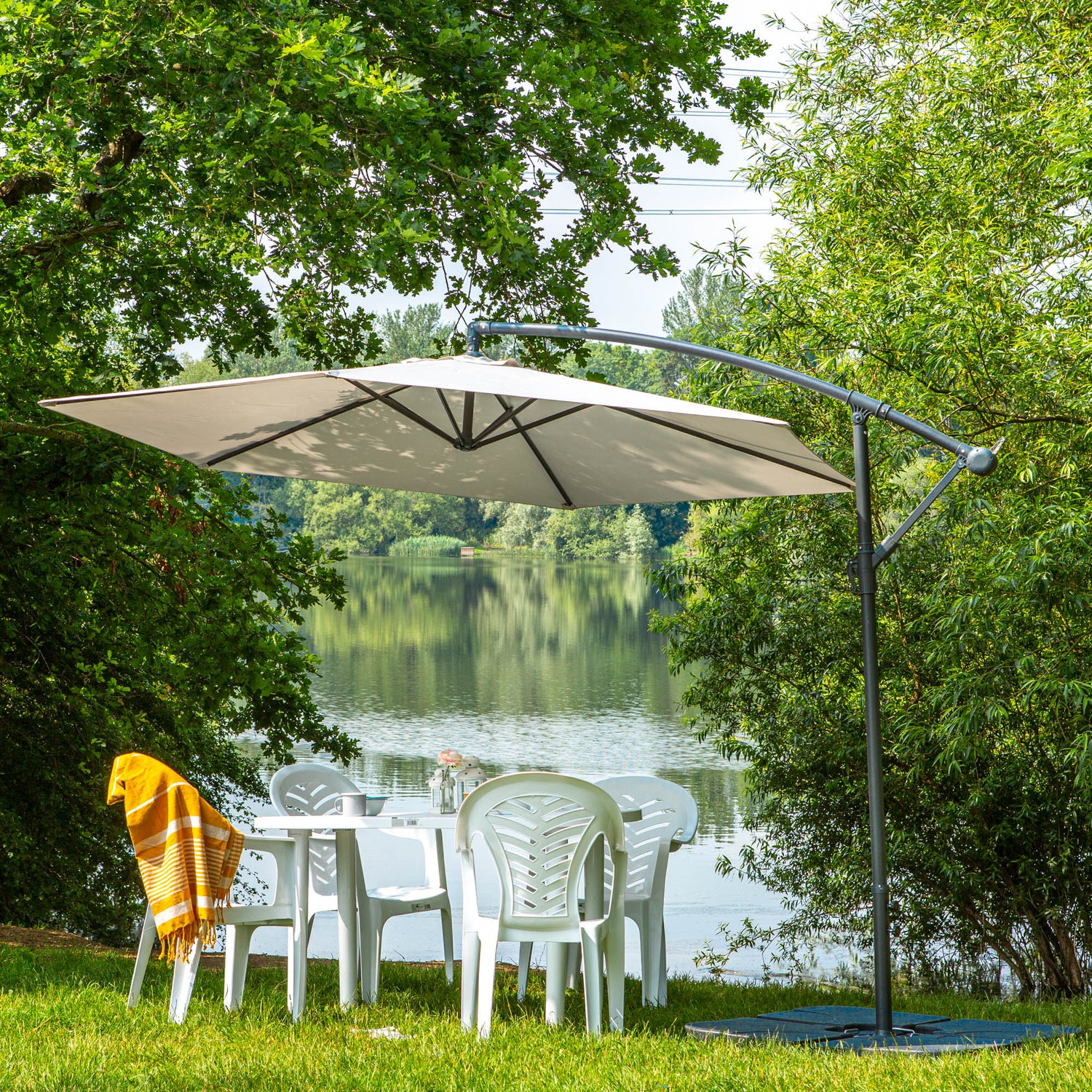 Resol Gala Outdoor Oval Garden Table - White Plastic - 140 x 90cm