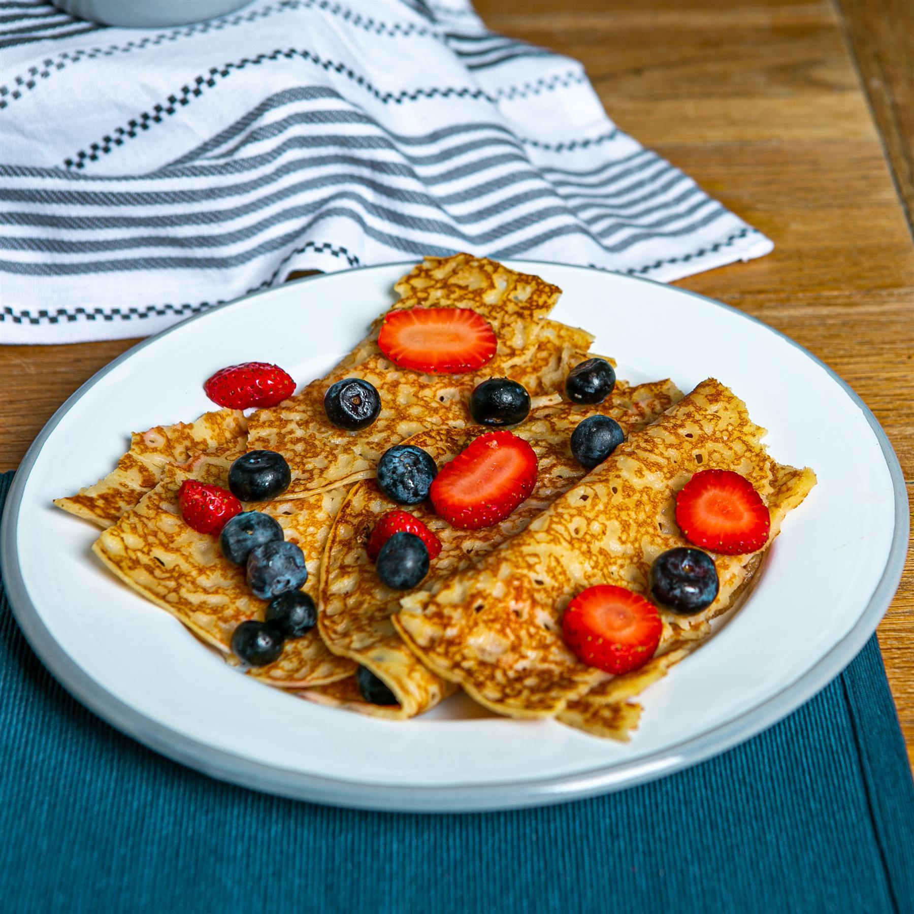 White Enamel Dinner Plate - 25.5cm - Grey