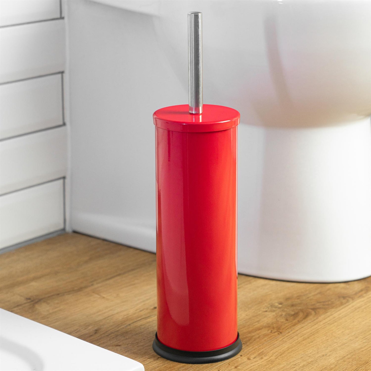 Harbour Housewares Bathroom Toilet Brush & Holder Set - Red