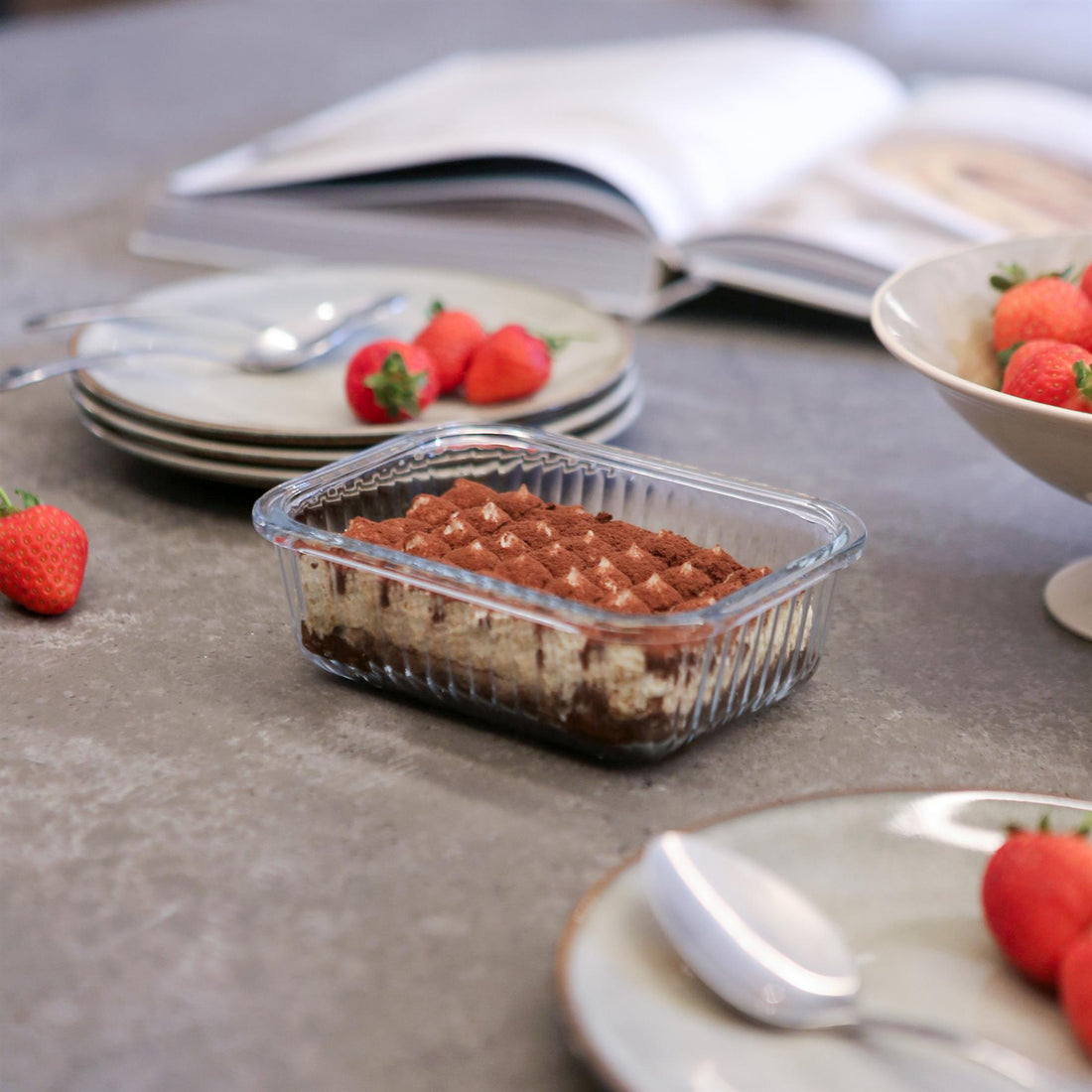 Optical Rectangular Glass Cake Dish - 17cm x 12.5cm