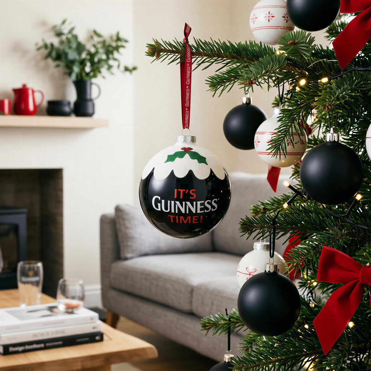 Guinness Tulip Pint Glass Christmas Bauble - 8cm - Black/Red