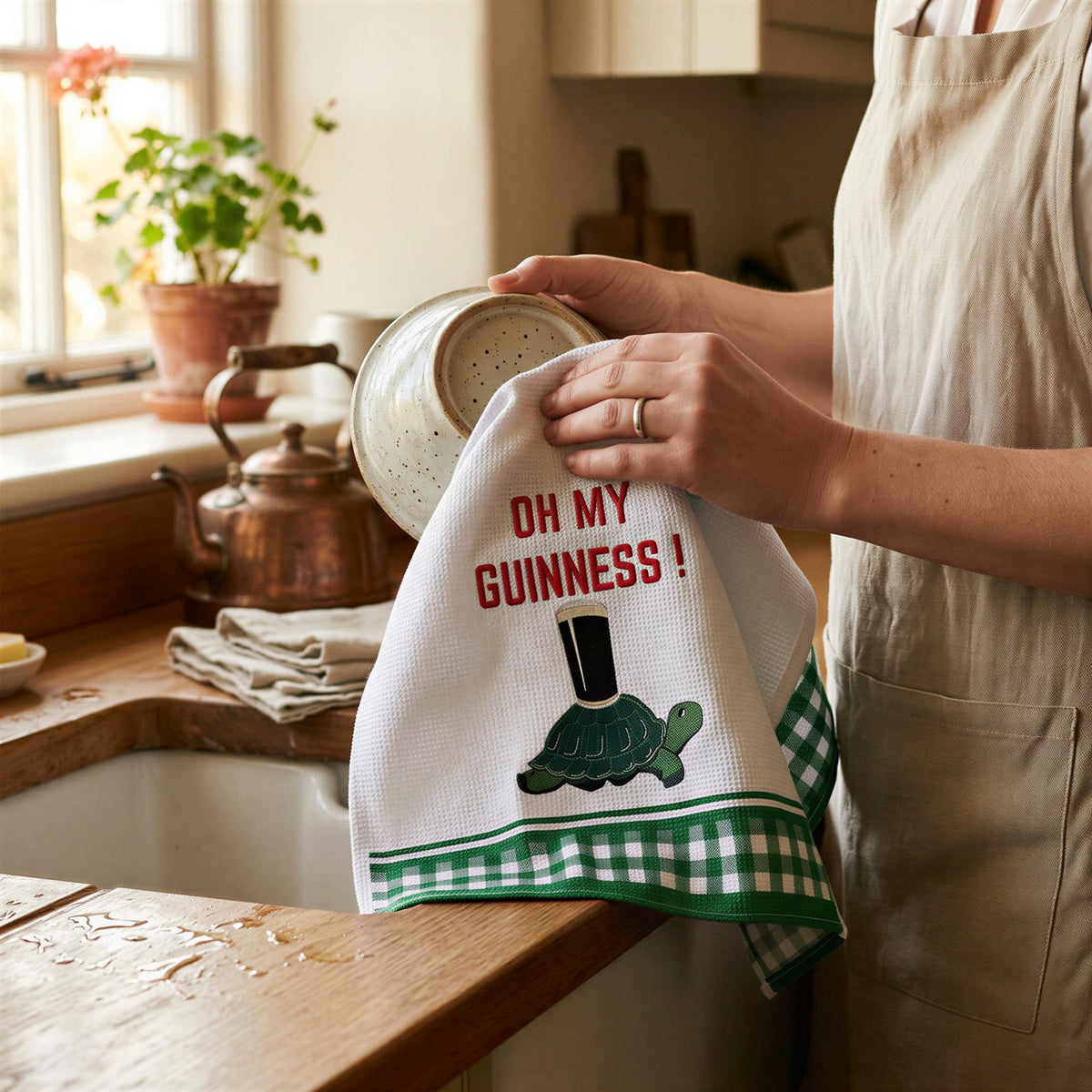 Guinness Tortoise Waffle Tea Towel - 48 x 65cm - White/Green