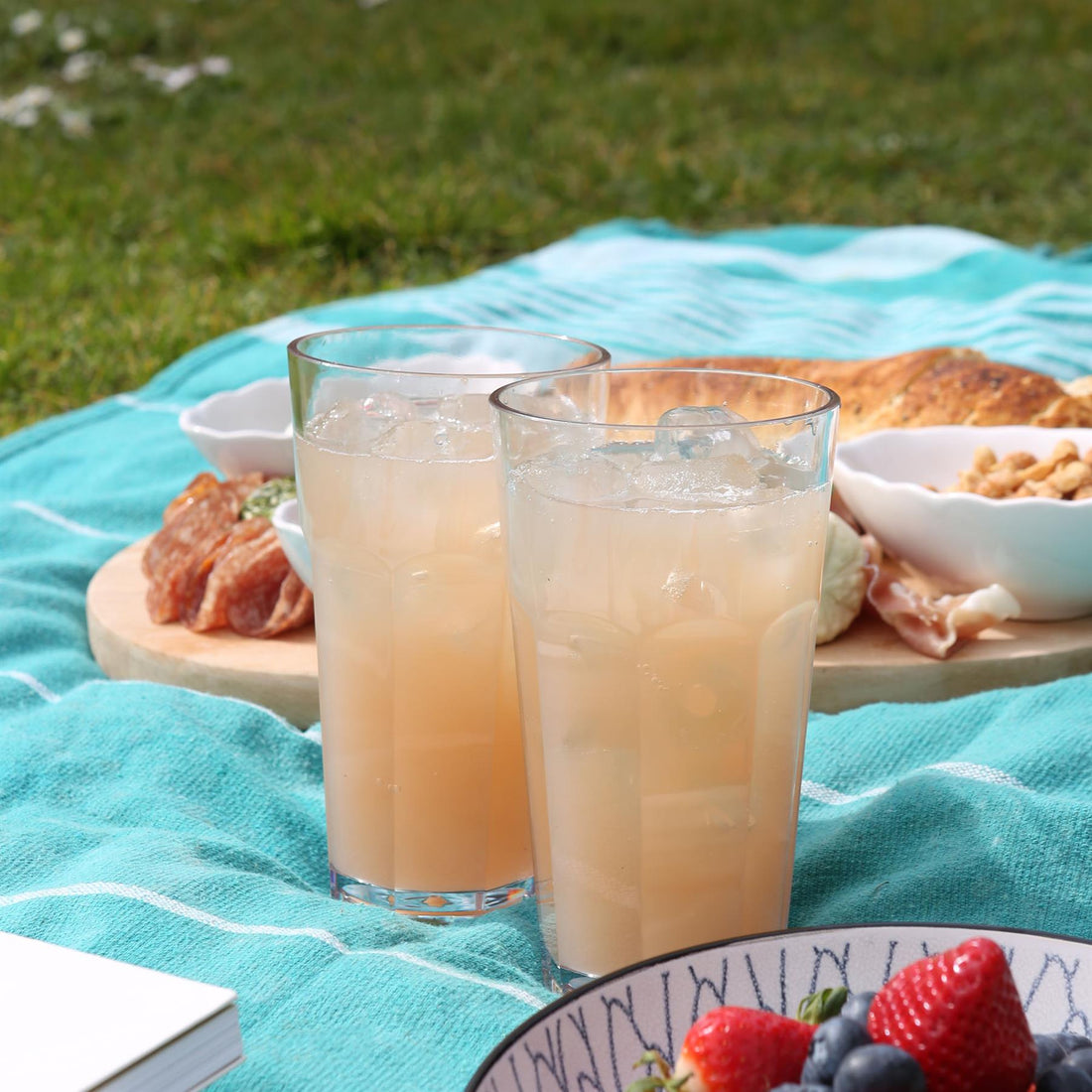 665ml Reusable Plastic Highball Glass