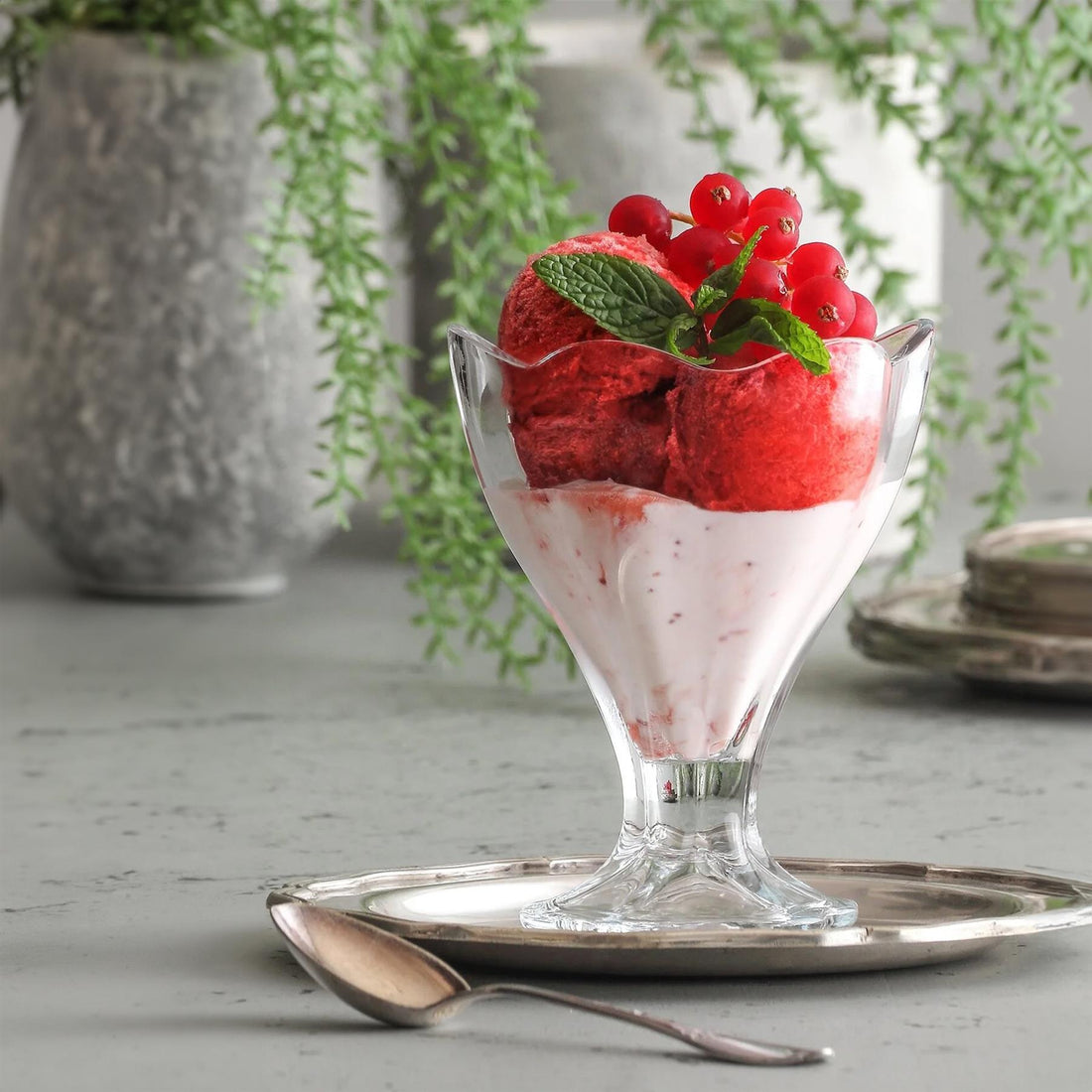 250ml Lily Glass Ice Cream Bowl