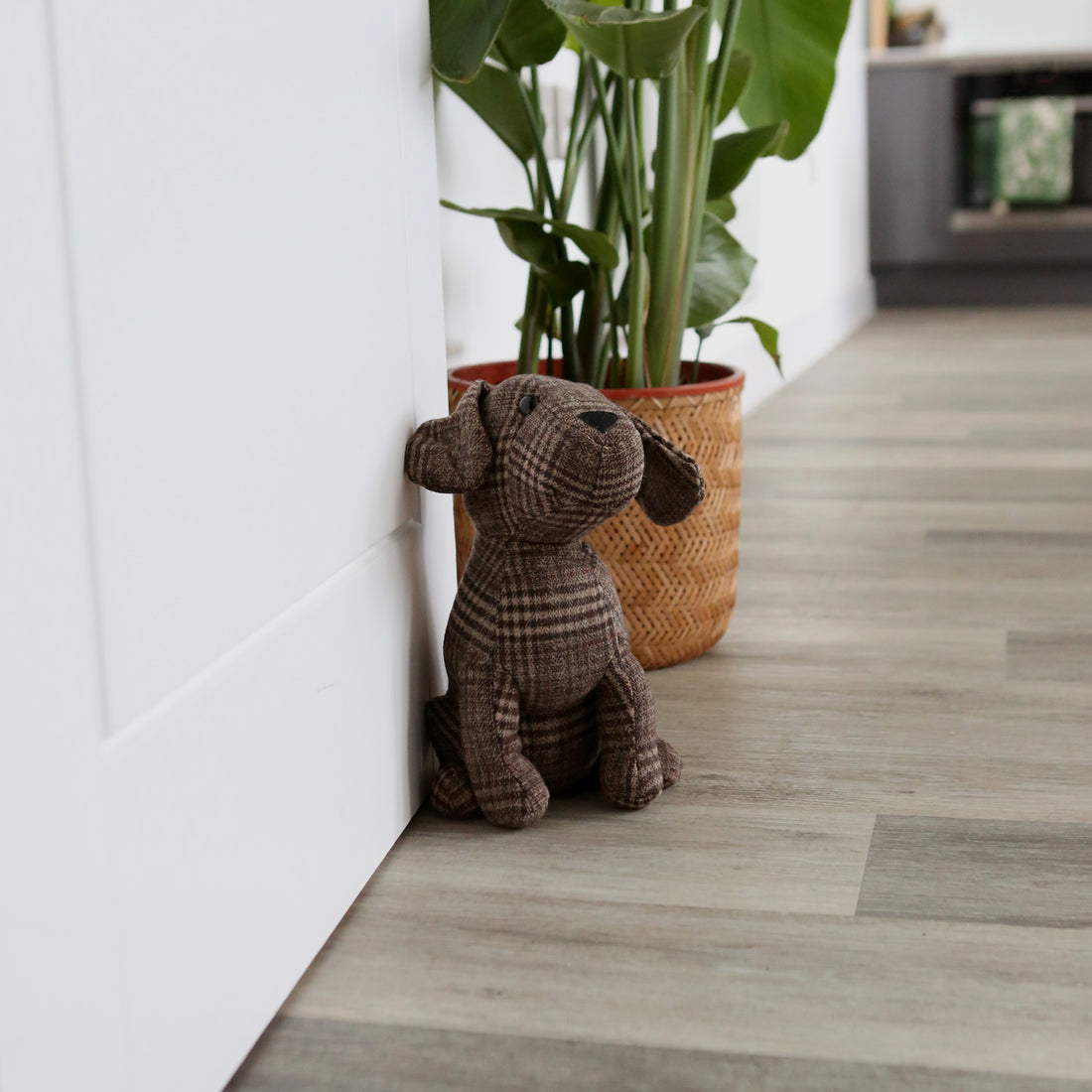 Nicola Spring Milo the Dog Fabric Household Door Stop - Brown