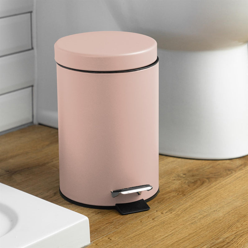Harbour Housewares 3 Litre Bathroom Pedal Bin With Inner Bucket - Pink Matt