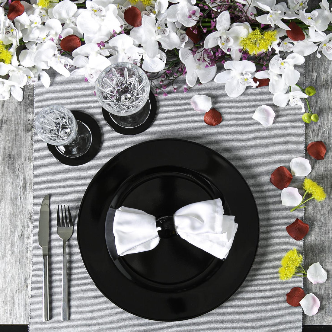 Metallic Charger Plate - 33cm - Black