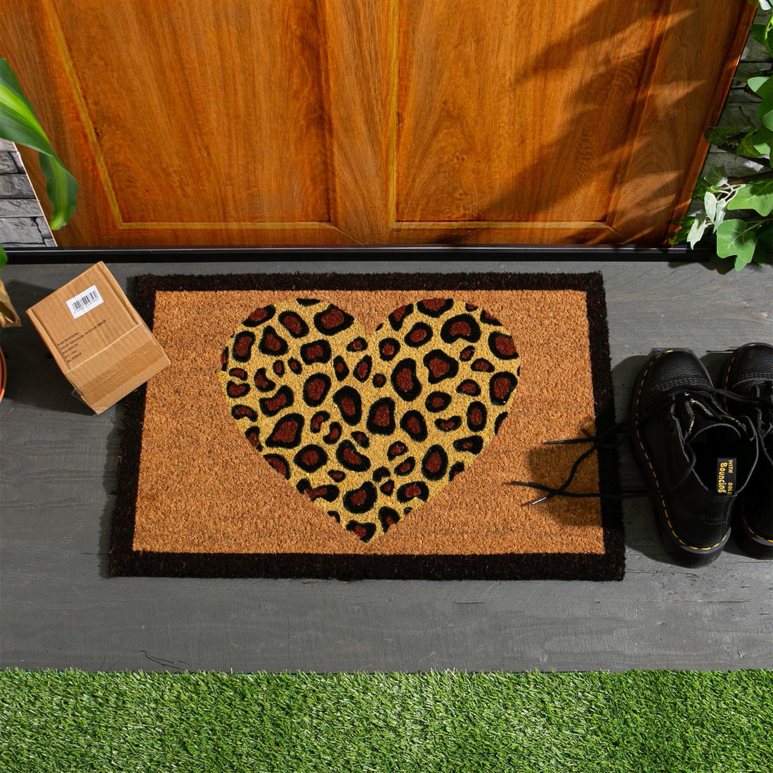Coir Door Mat - 60 x 40cm - Leopard Heart