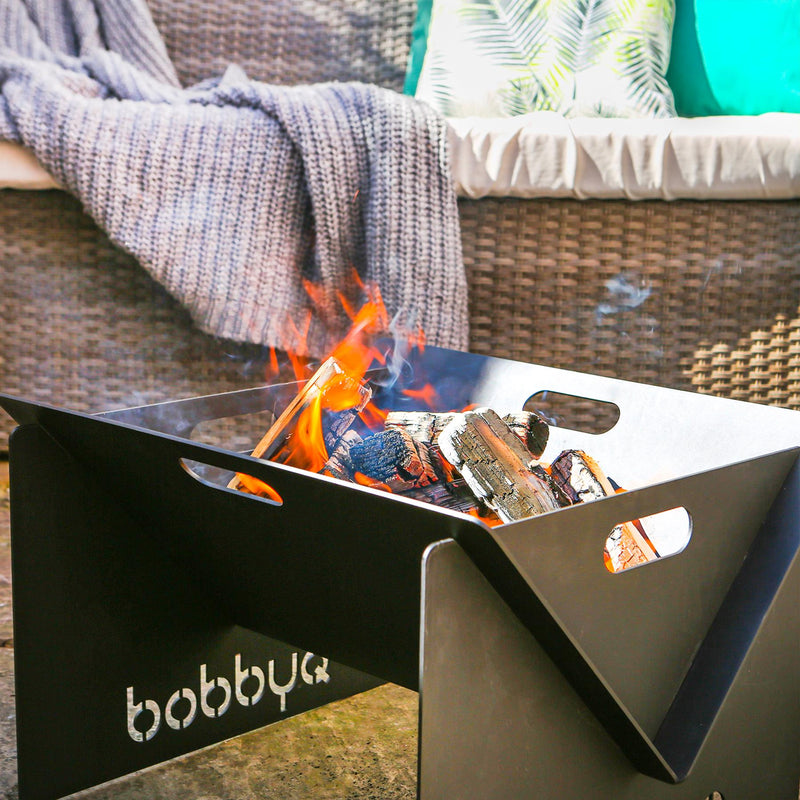 BobbyQ Portable Flat Pack Fire Pit - 40 x 46 x 30cm - Black