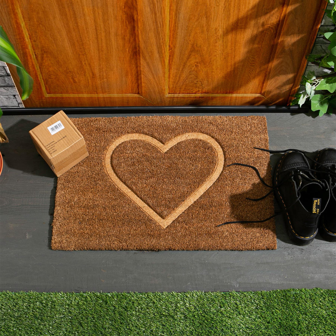 Coir Door Mat - 60 x 40cm - Embossed Heart