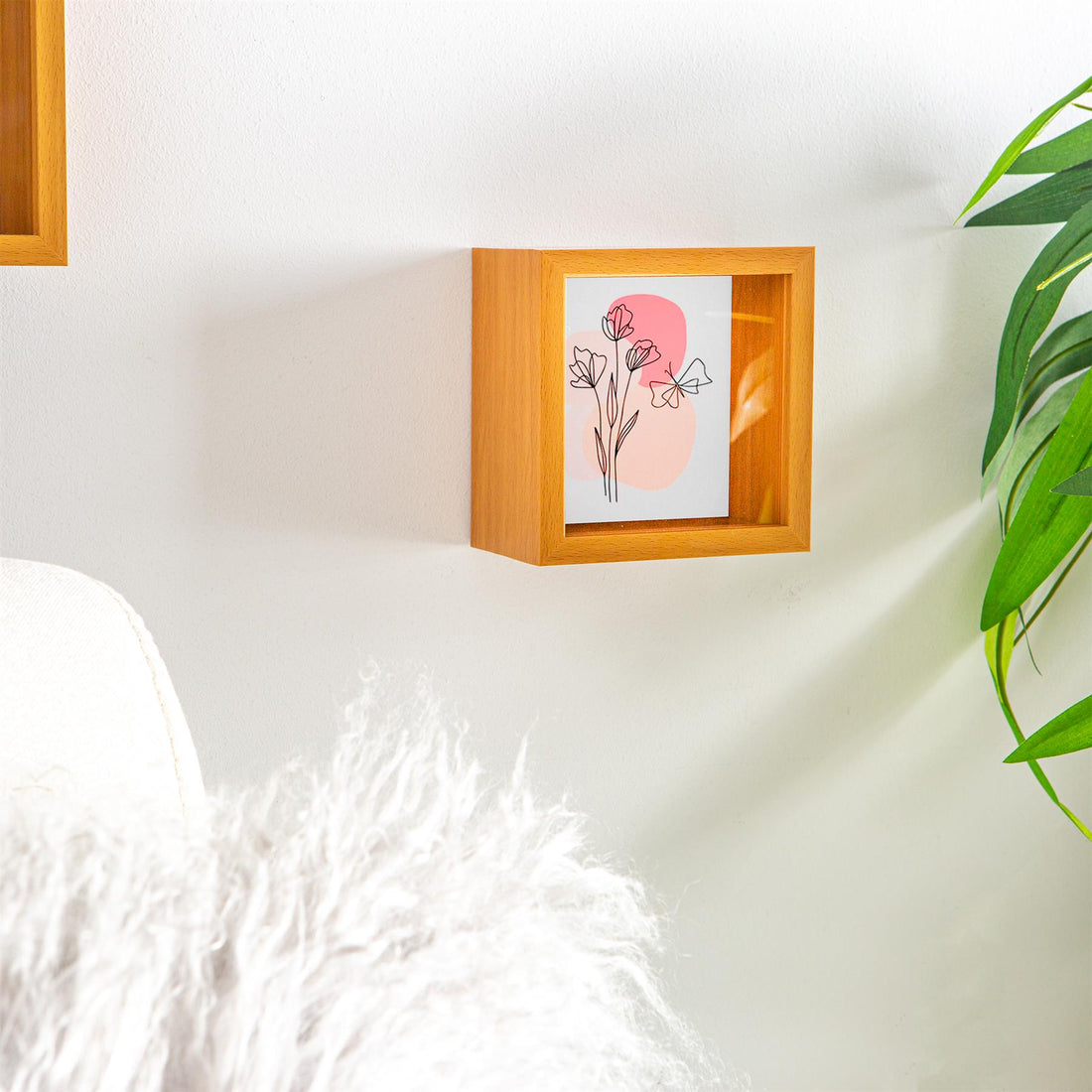 3D Deep Box Photo Frame - 4 x 4" - Light Wood