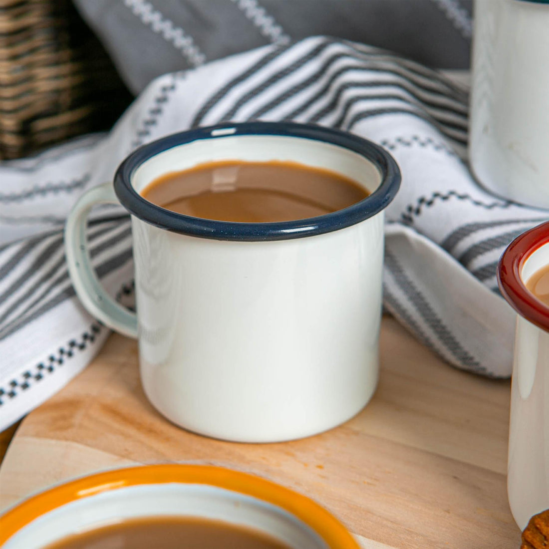 White Enamel Mug - 375ml - Navy