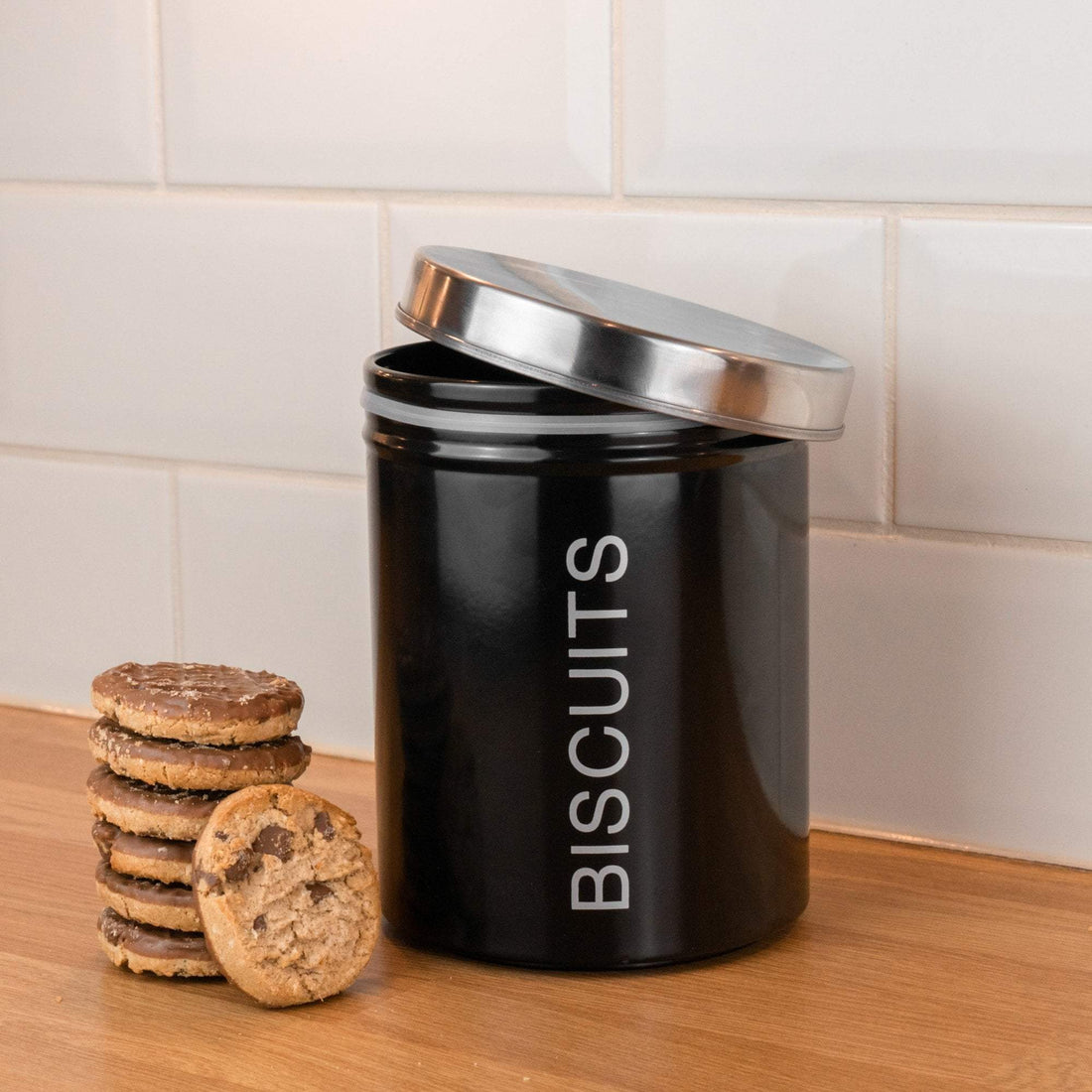 Harbour Housewares Metal Biscuit Tin - Black
