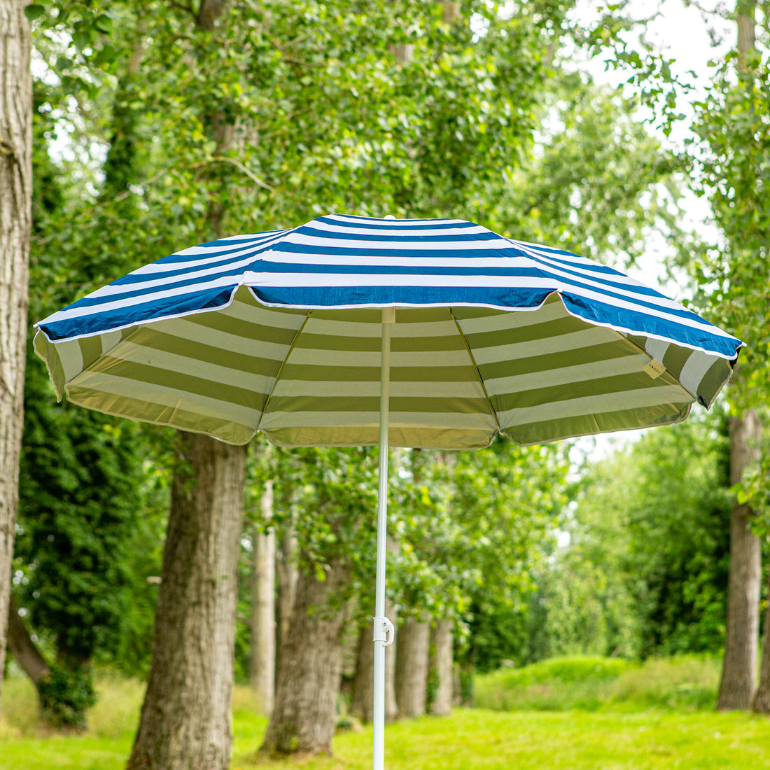 Metal Beach Parasol - 1.74 x 1.93m - Blue Stripe