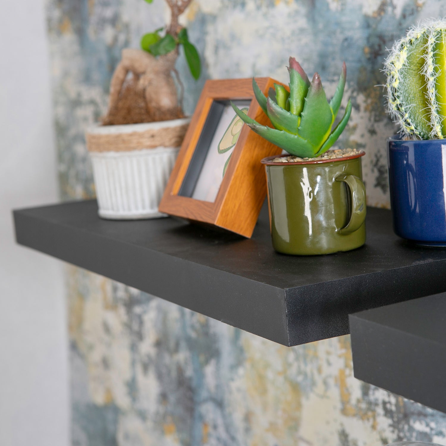 Harbour Housewares Medium Rectangular Wooden Floating Wall Shelf - 60cm - Black