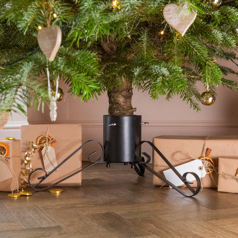 Black Traditional Christmas Tree Stand - By Harbour Housewares