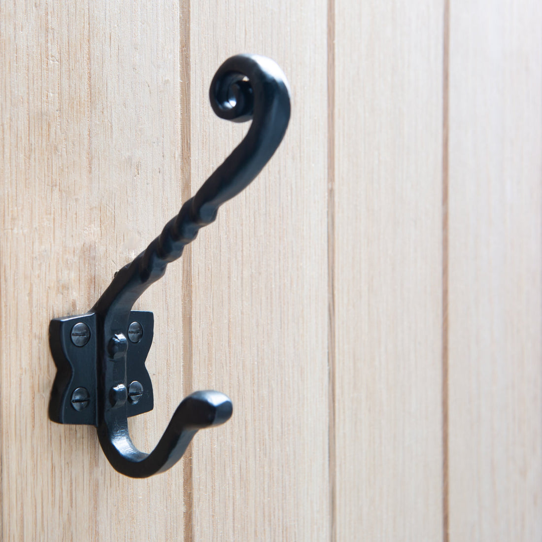 Twisted Scroll Hat &amp; Coat Hook - W40mm x H125mm - Black