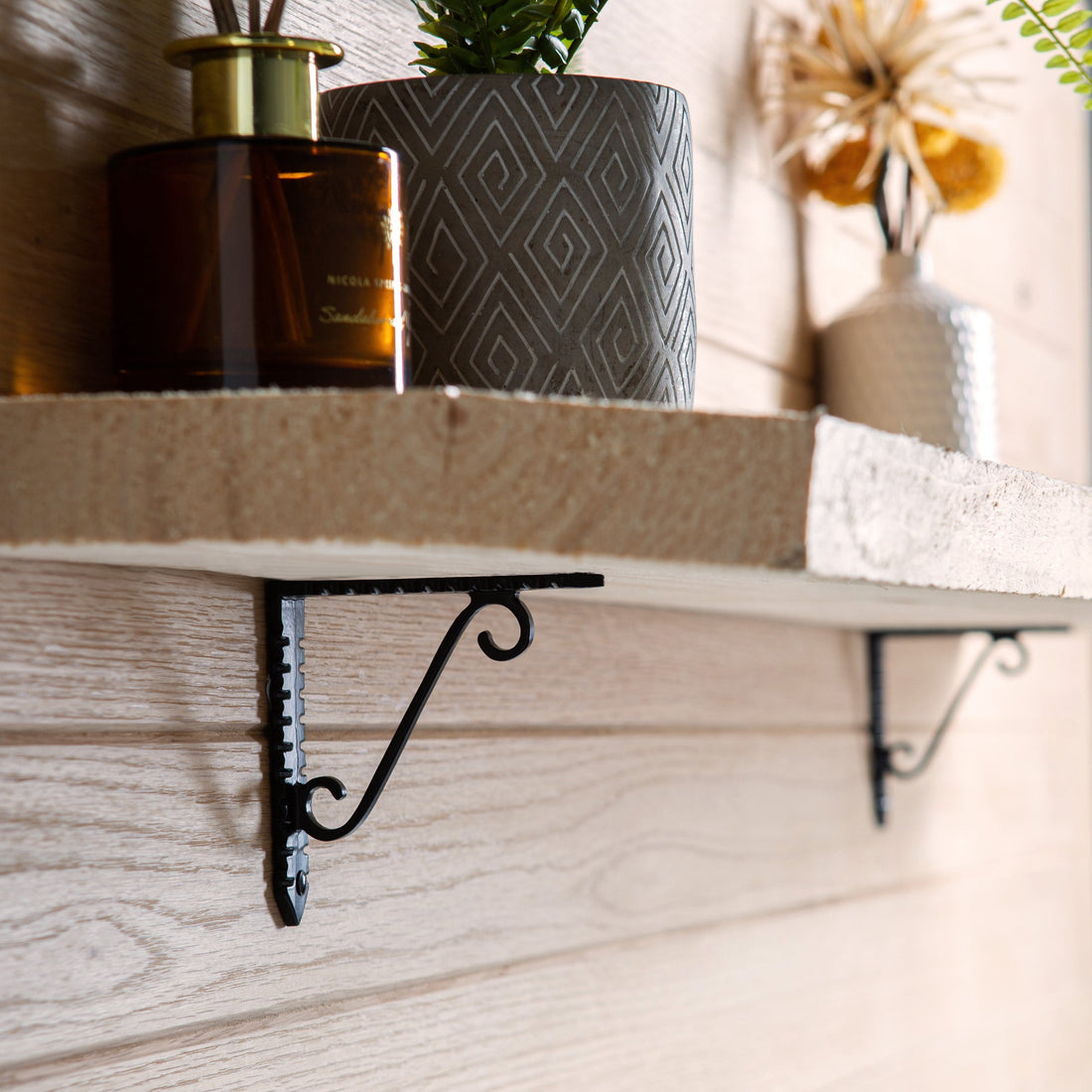 Notched Scroll Iron Shelf Bracket - D105mm