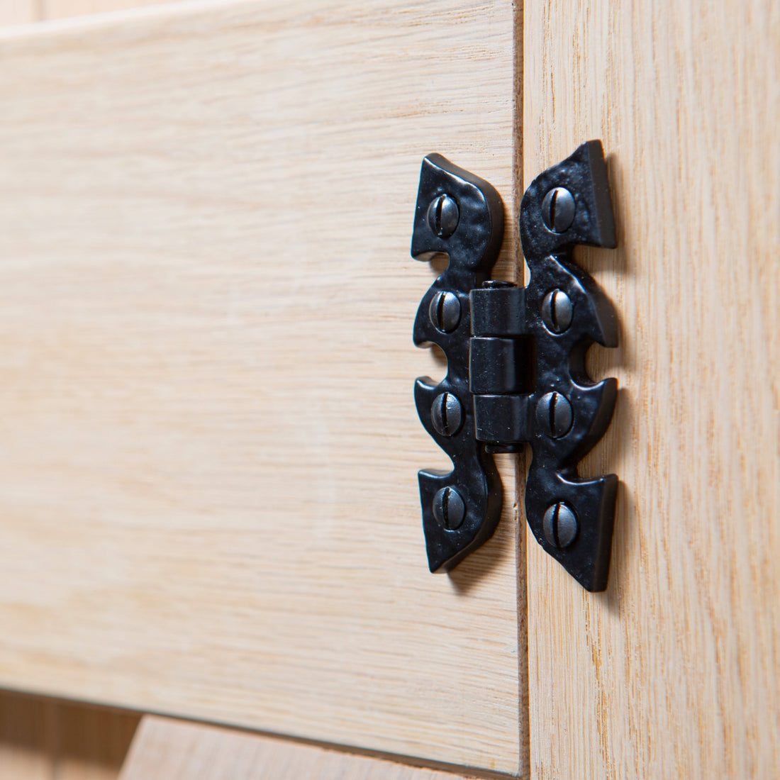 75mm Black Ornate Cabinet Hinge