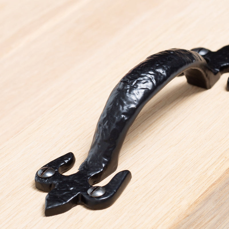 150mm Black Rustic Fleur De Lis Door Handle - By Hammer & Tongs